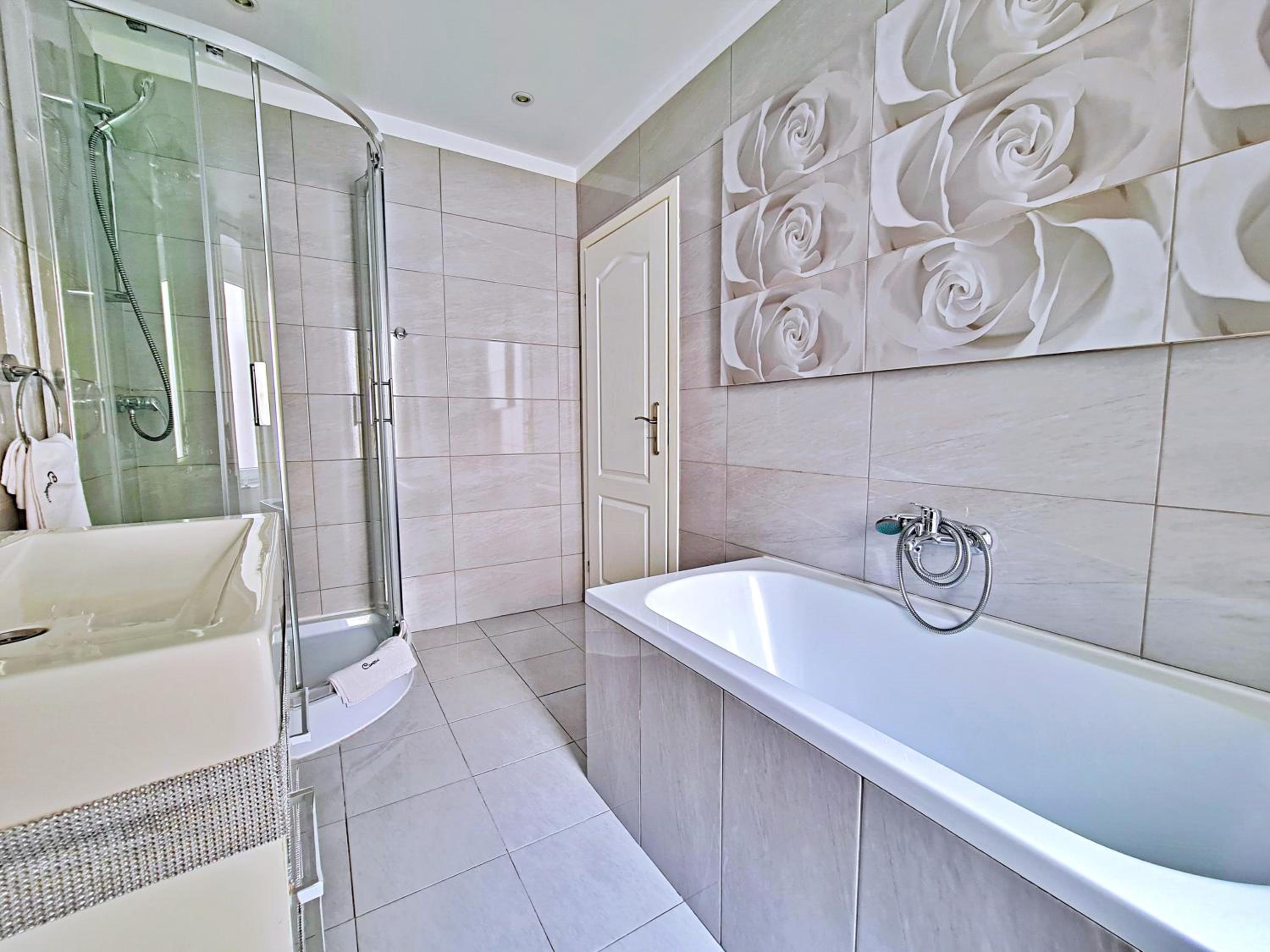 Perfect Stay - 