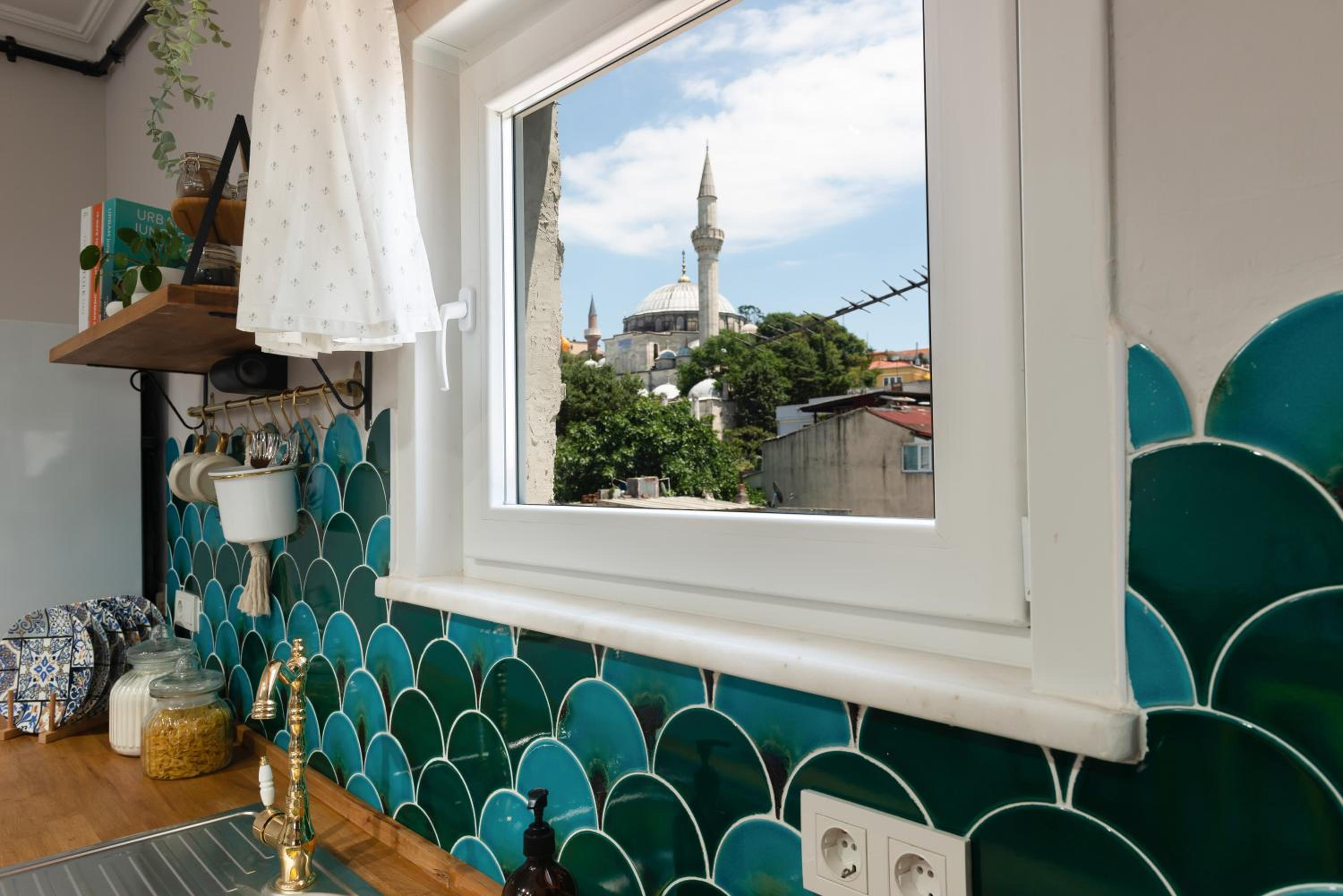 Dualis Hotel - Image 121