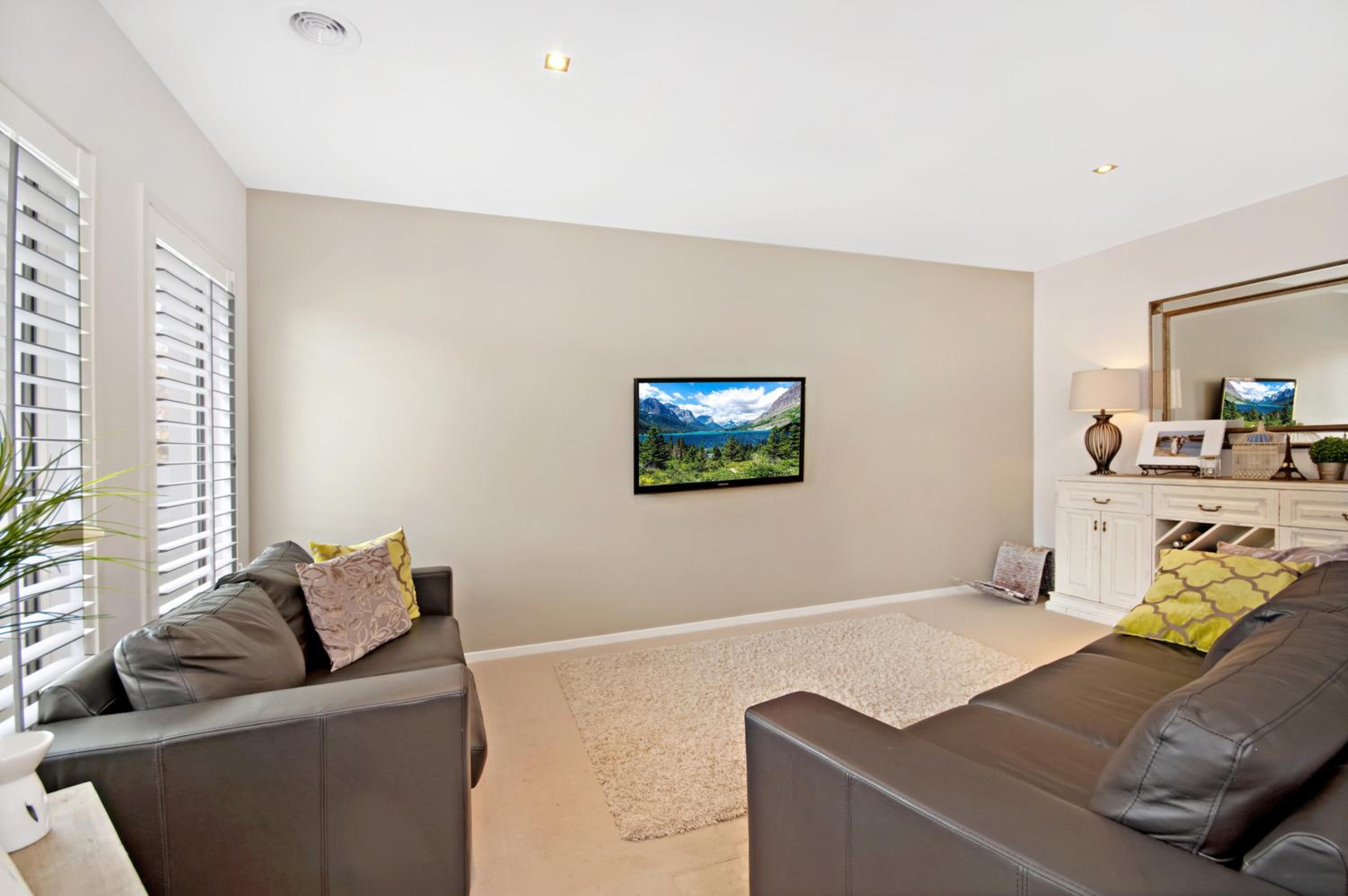 Warrnambool Vacations - Central Warrnambool Townhouse - Property Image 6
