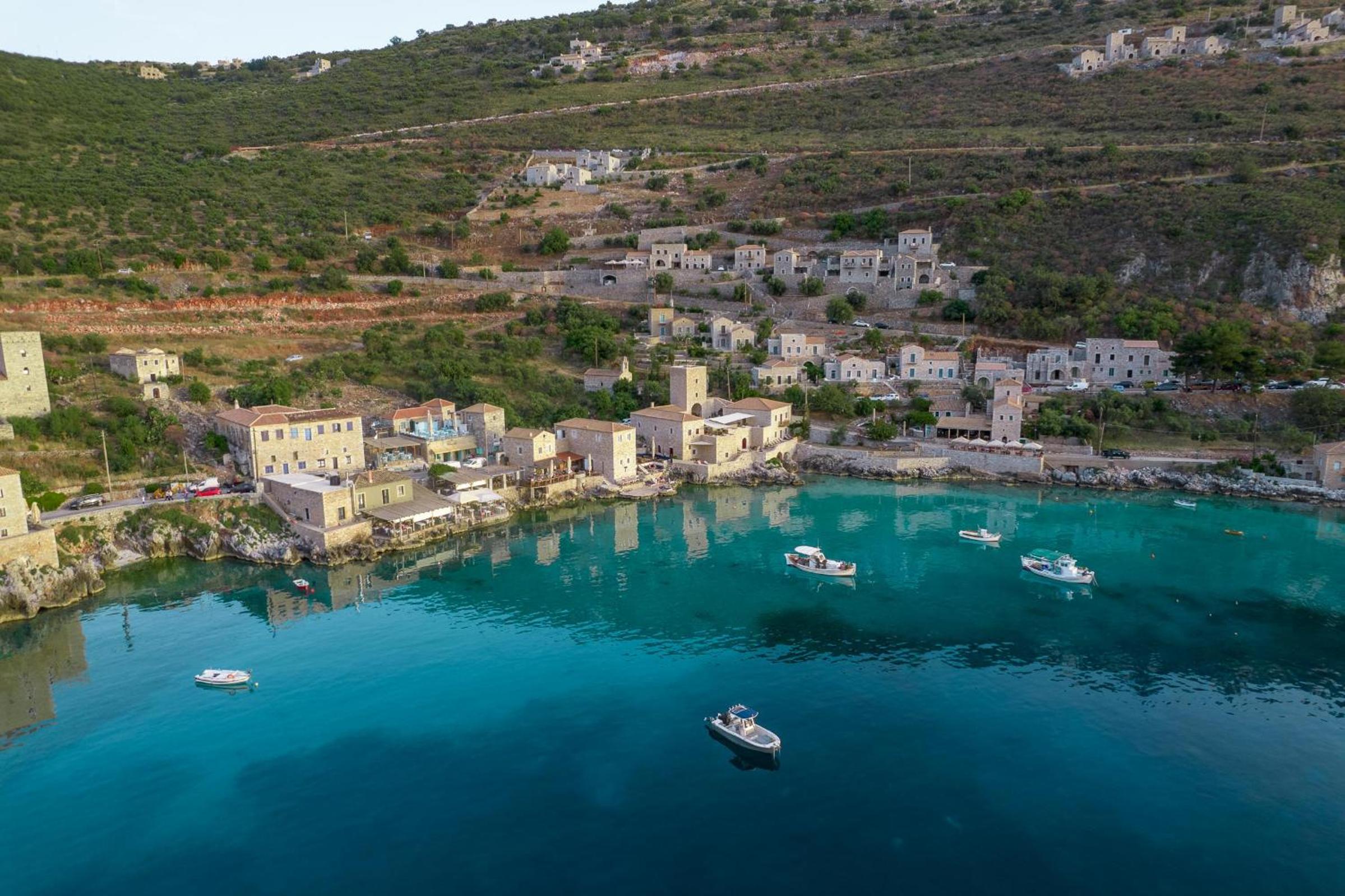 ATHINA-APEA Villas
