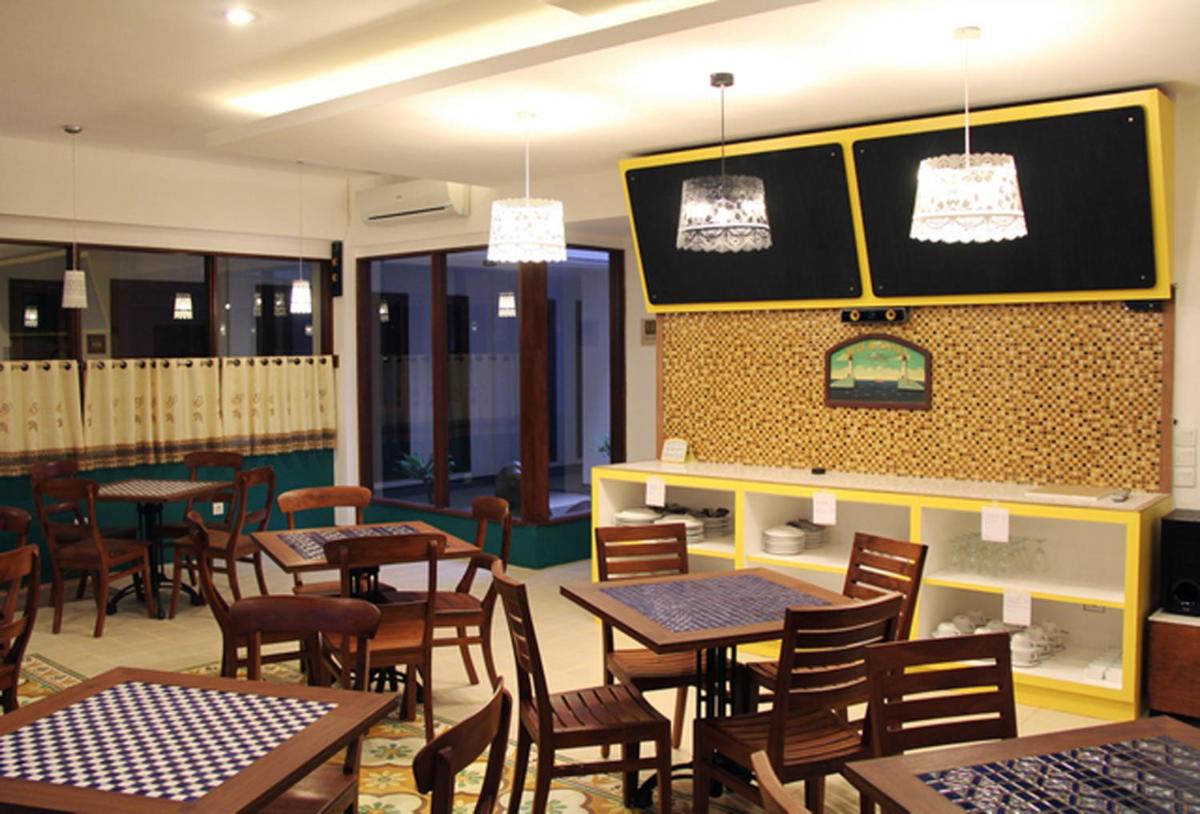 restaurant