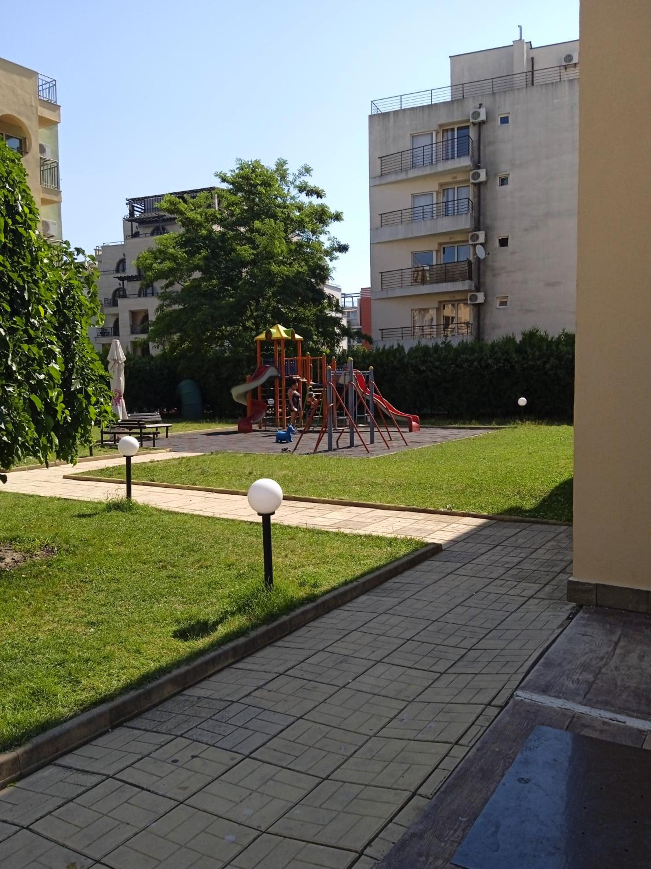 Photo 18