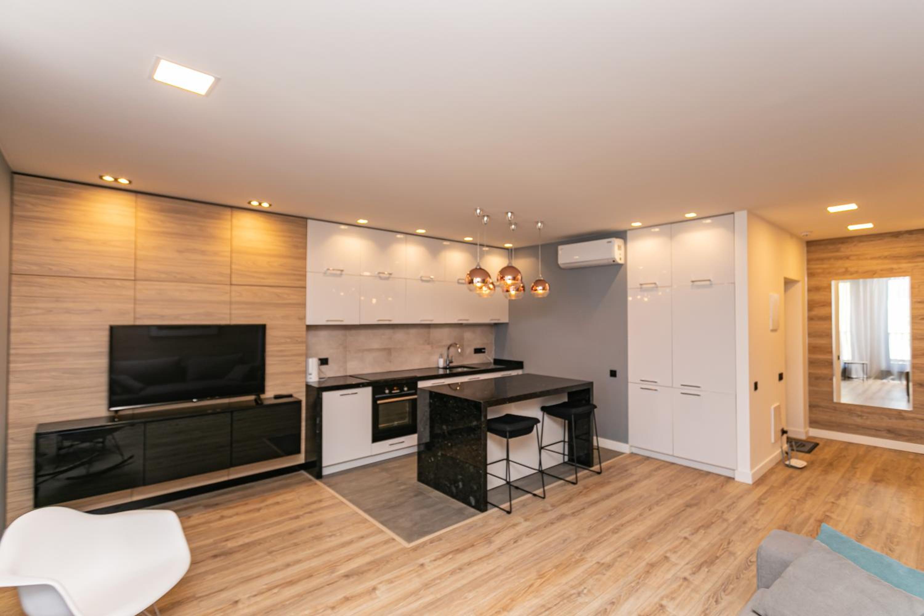 18199 New York Concept House CHECK-IN 24-7 view 5