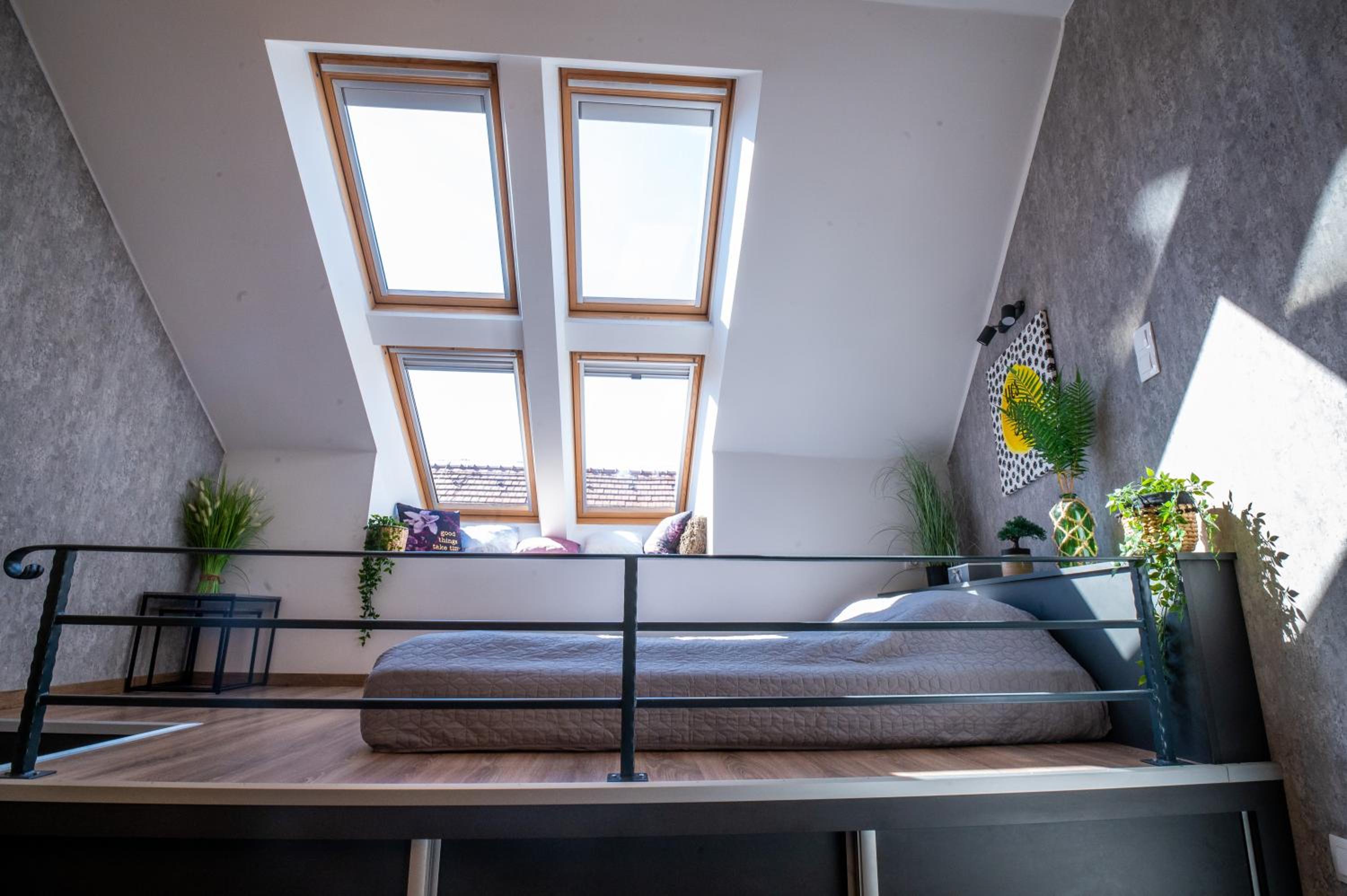 Palms Apartments Budapest view 3