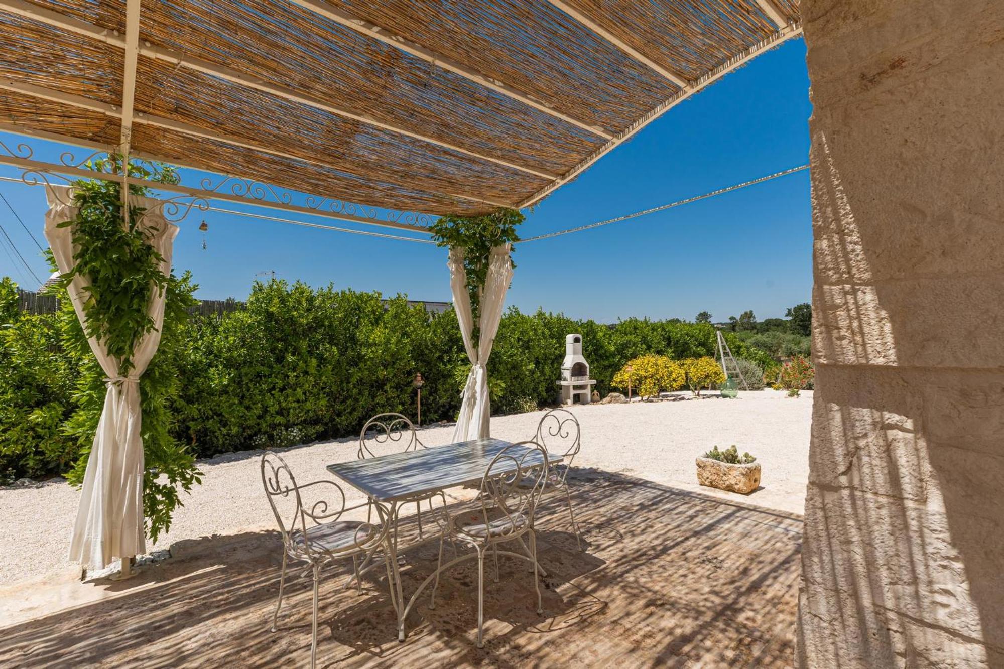 Trullo Aurea view 3