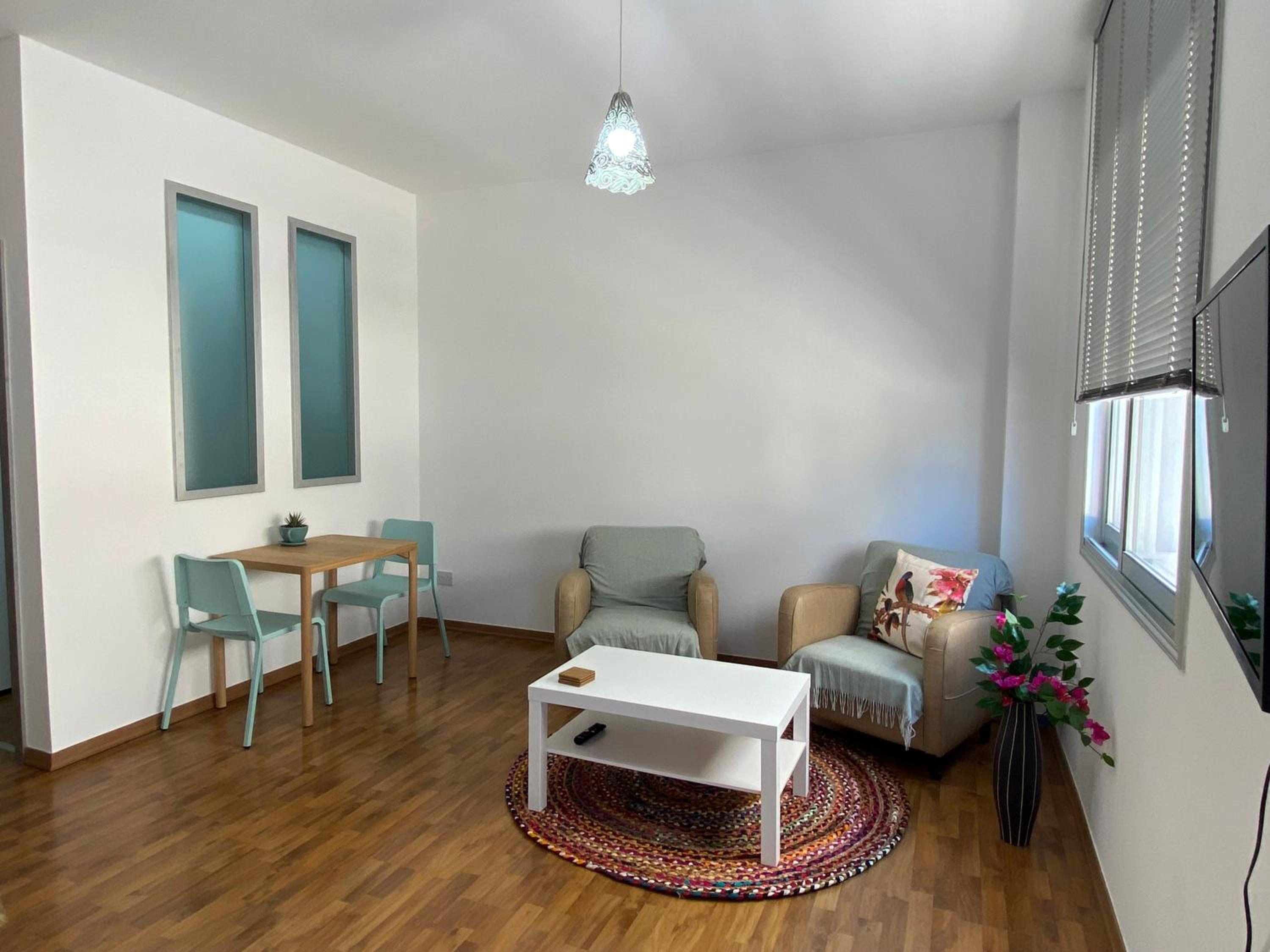 Lovely studio apartment in Pafos view 3