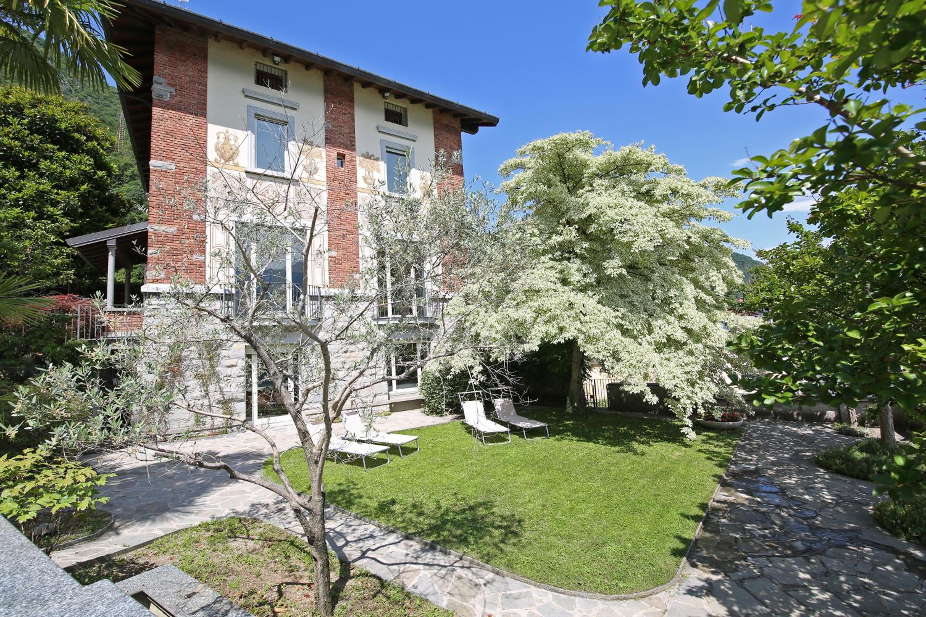 Villa Magnolia view 2
