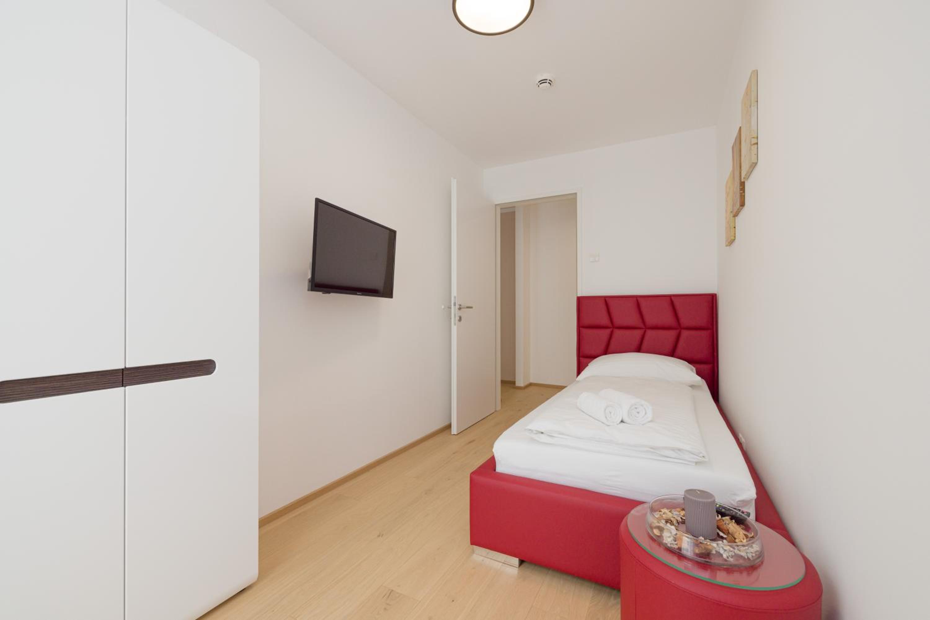 Yourapartment Theresien