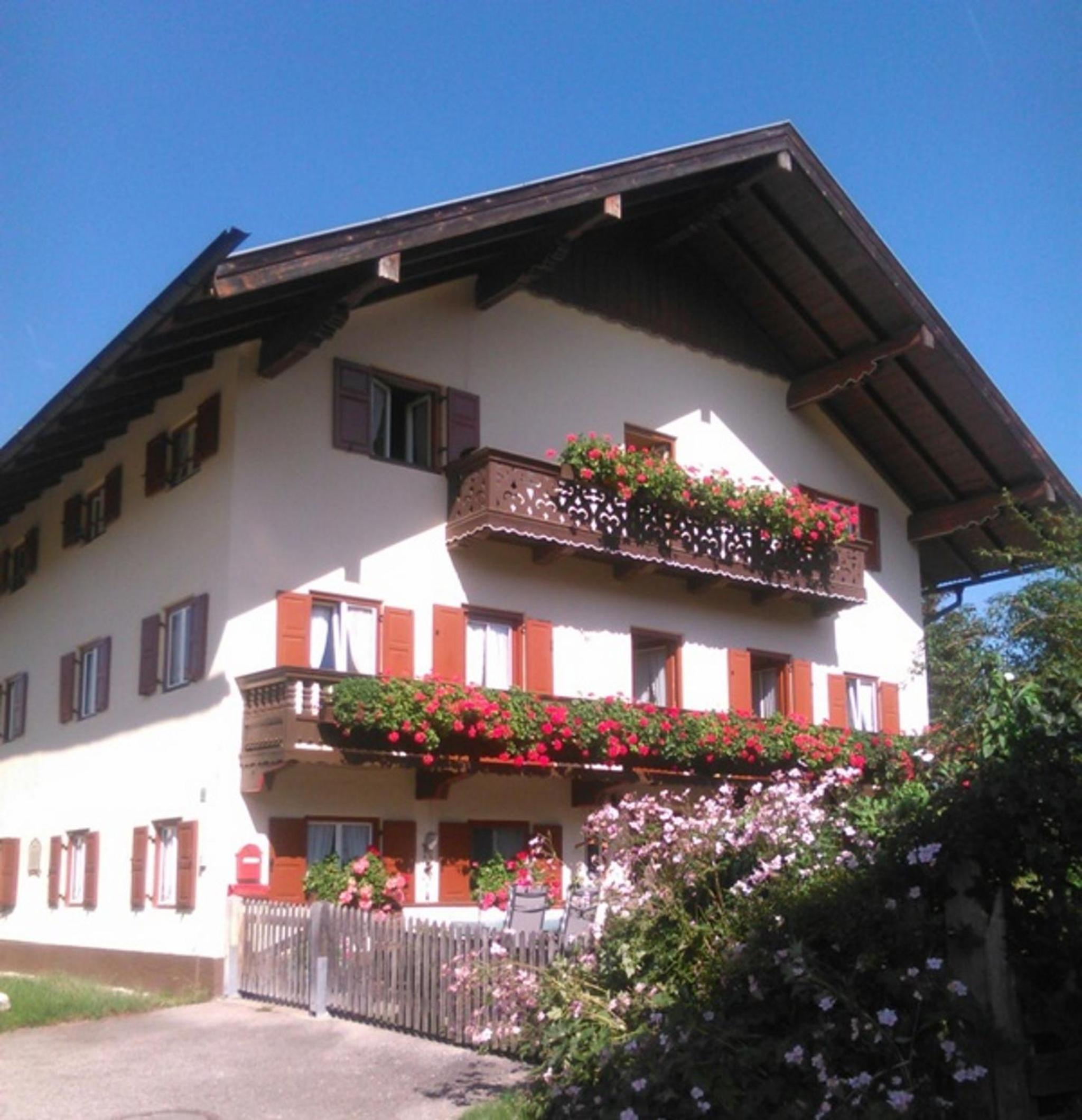 Adersberger Annemarie - Ferienwohnung view 3