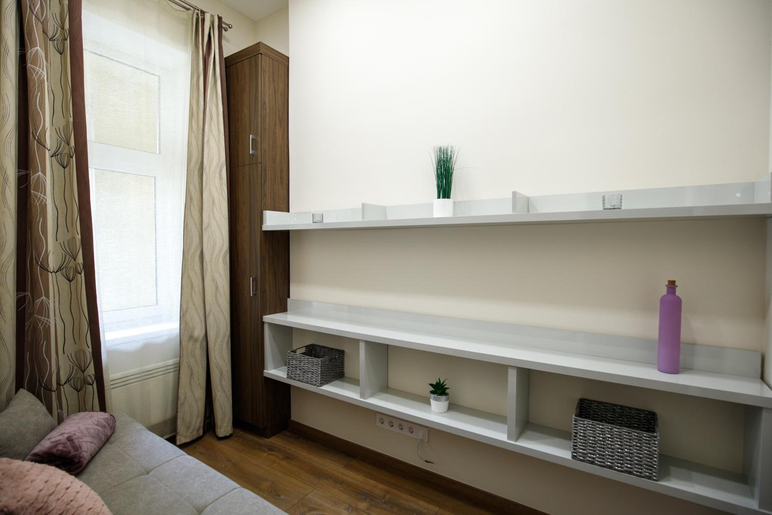 A37 Awesome Apartments