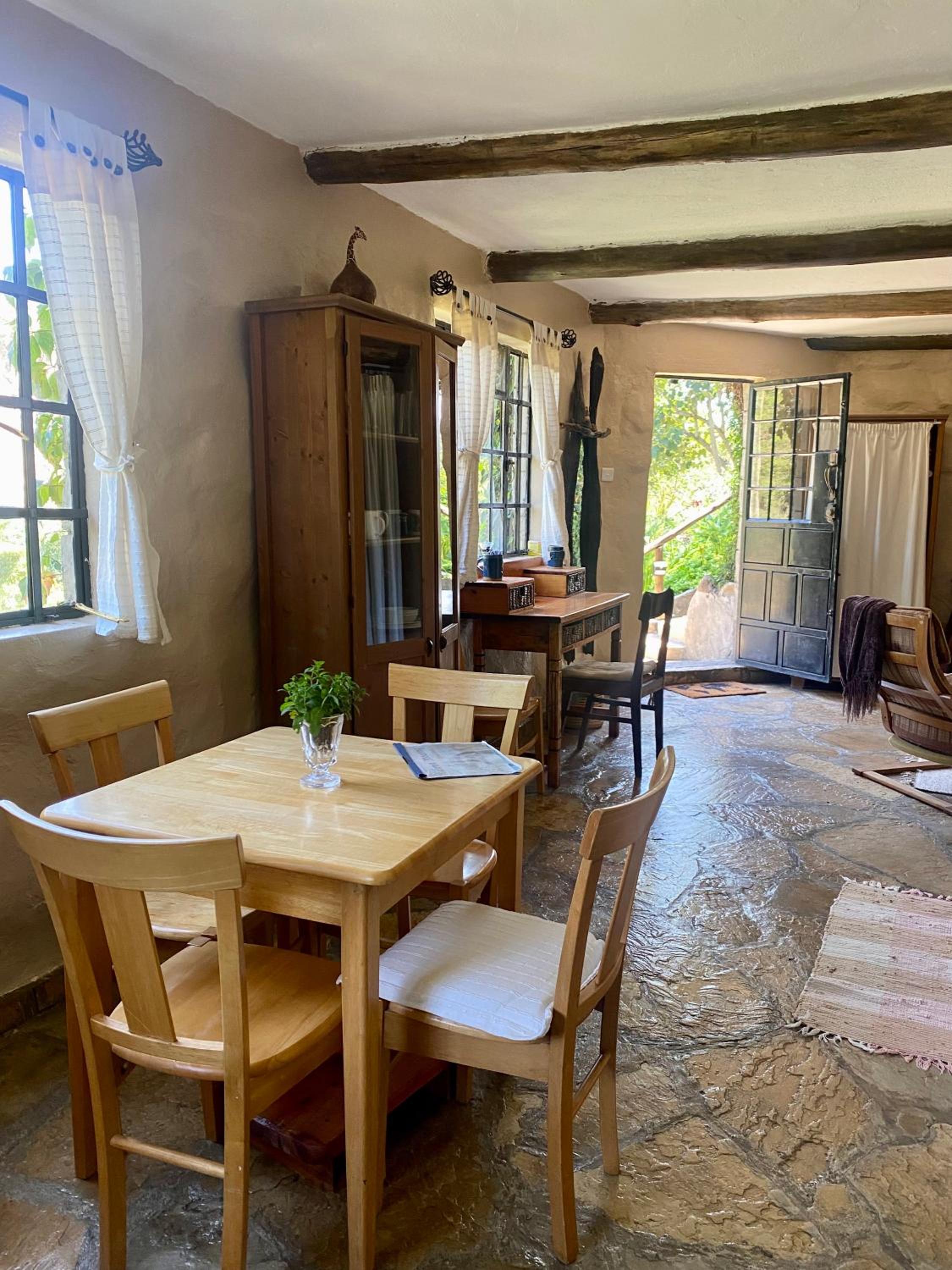 Magical Malewa Sweet Suite