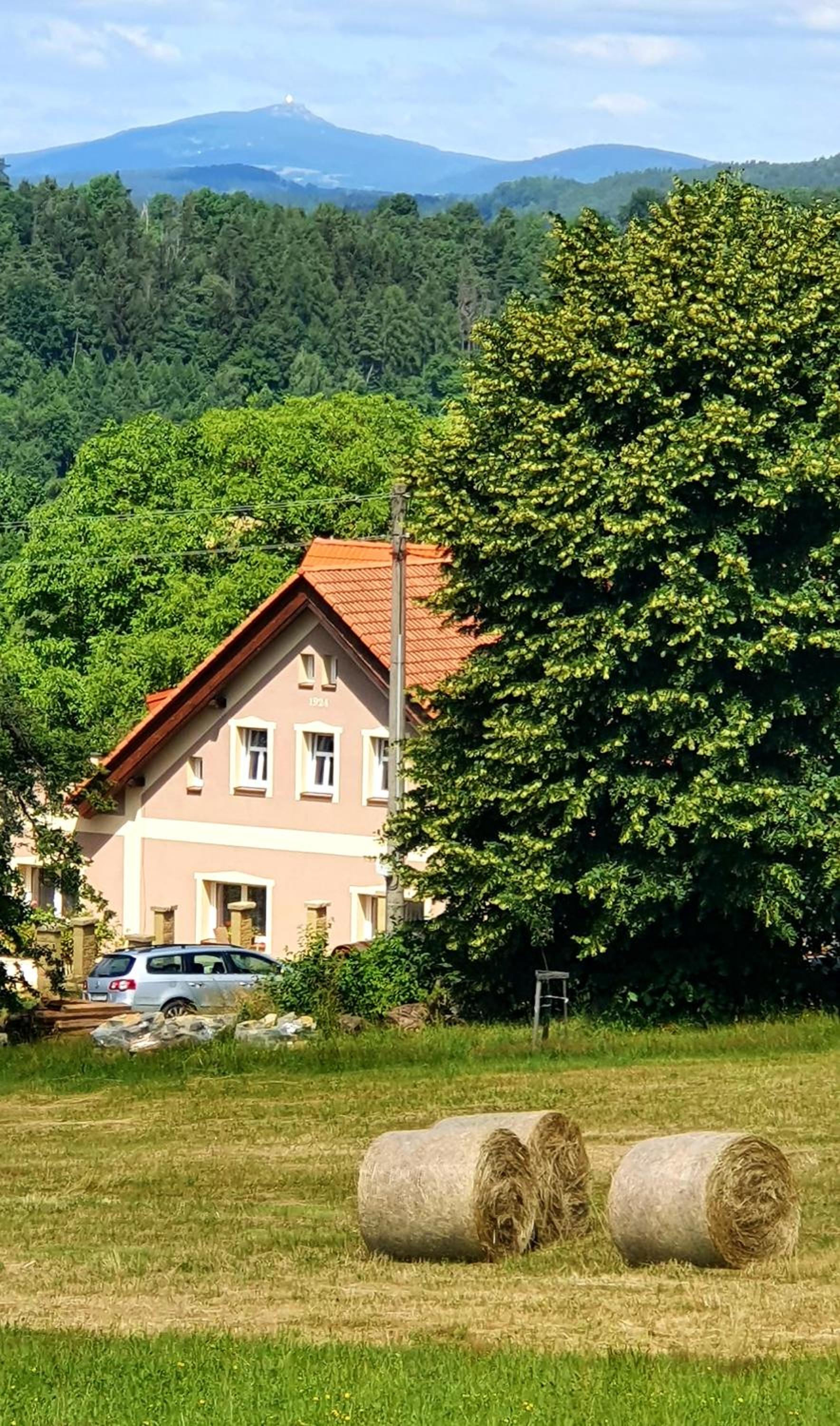 Božská usedlost