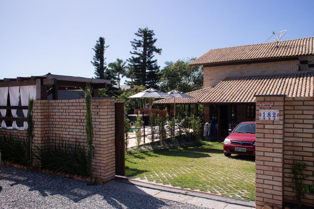Casa REFÚGIO DO QUILOMBO, com Piscina Aquecida, 16 pessoas - Penha - SC