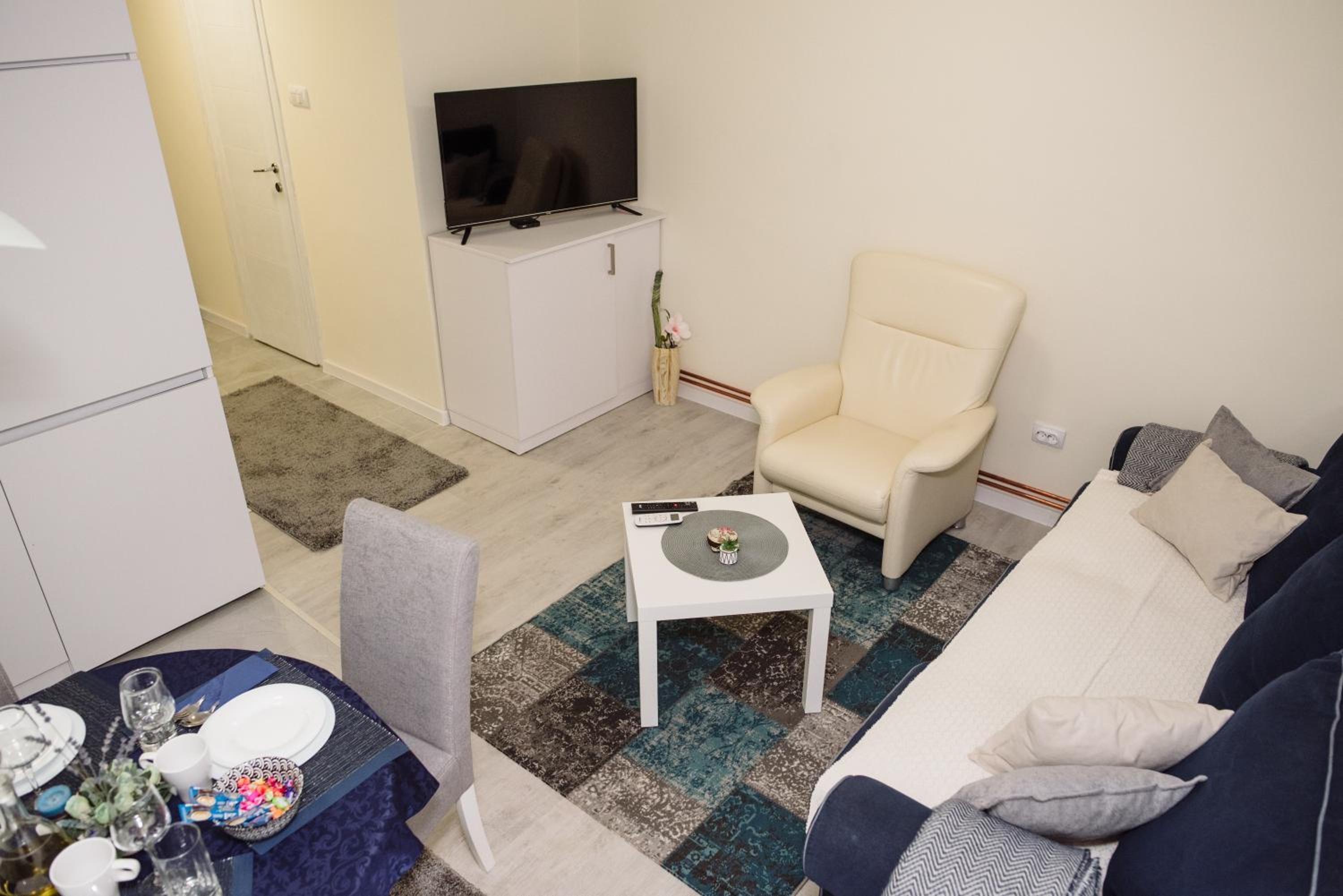 ĐILL Apartment view 5