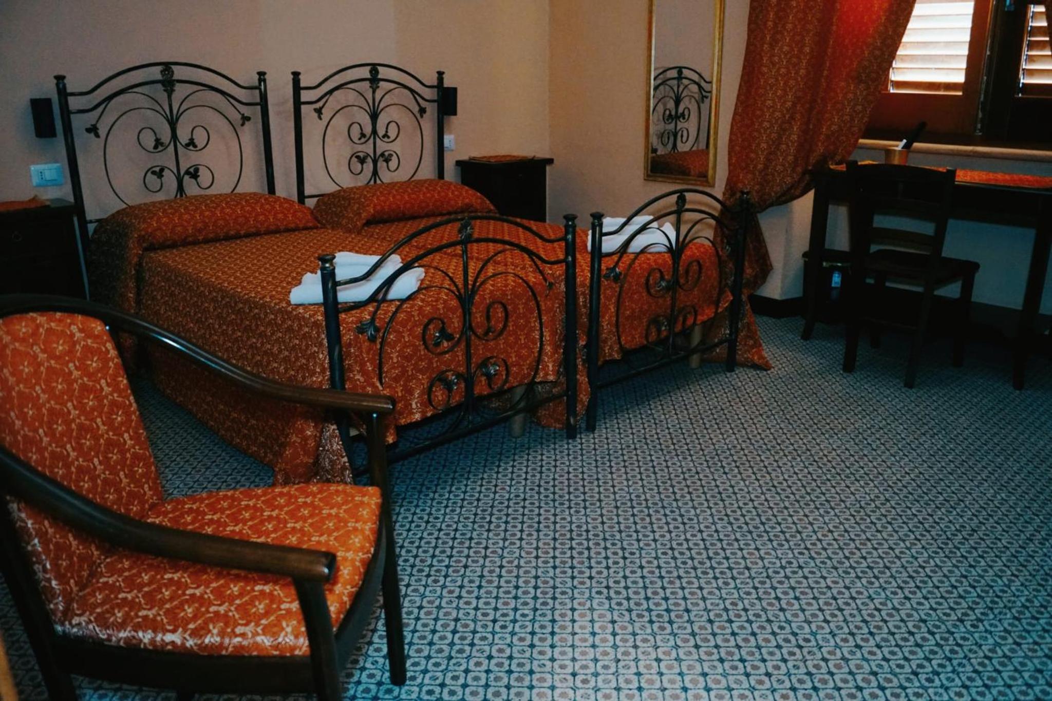 hotel room