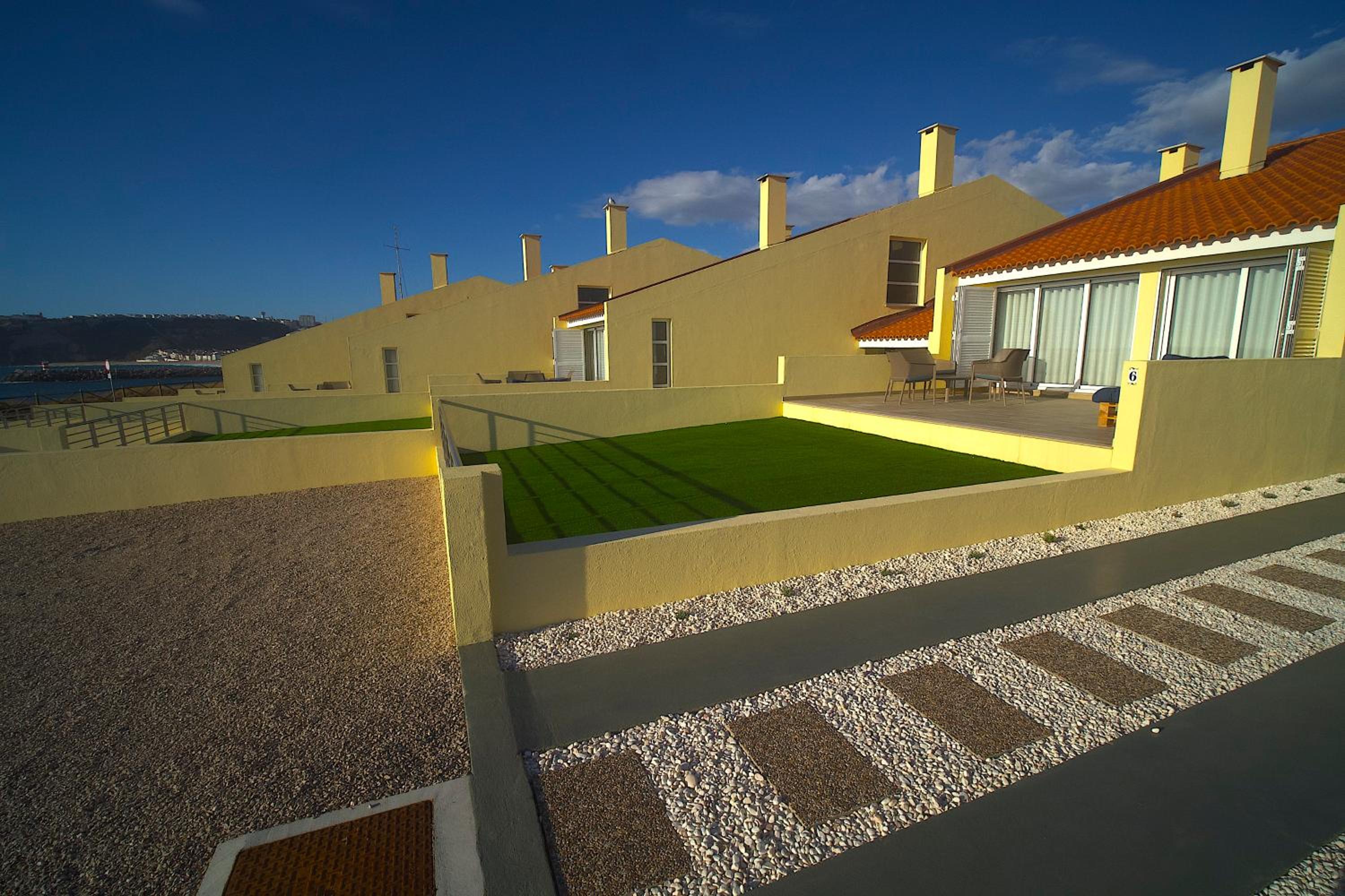 Hotel Resort Holidays Nazaré - Image 1