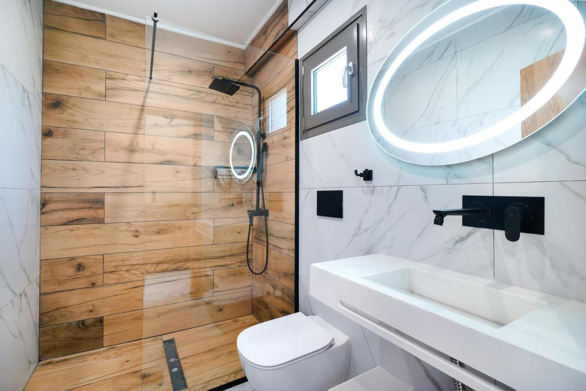 Valen Mare Suites