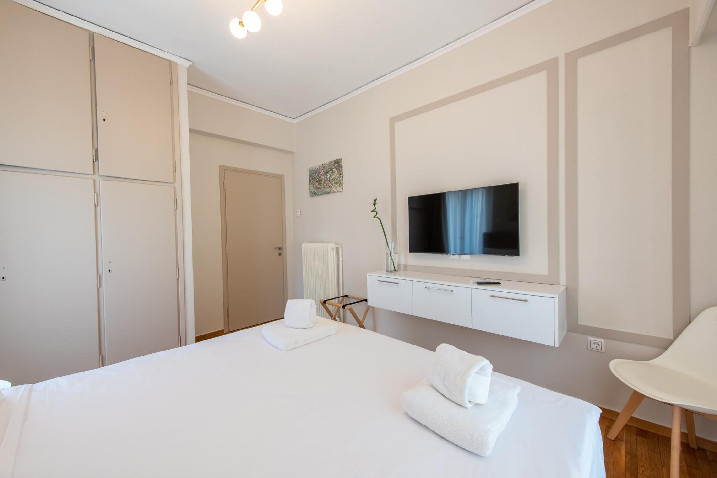 MEDLUXE LUXURY APARTMENT !