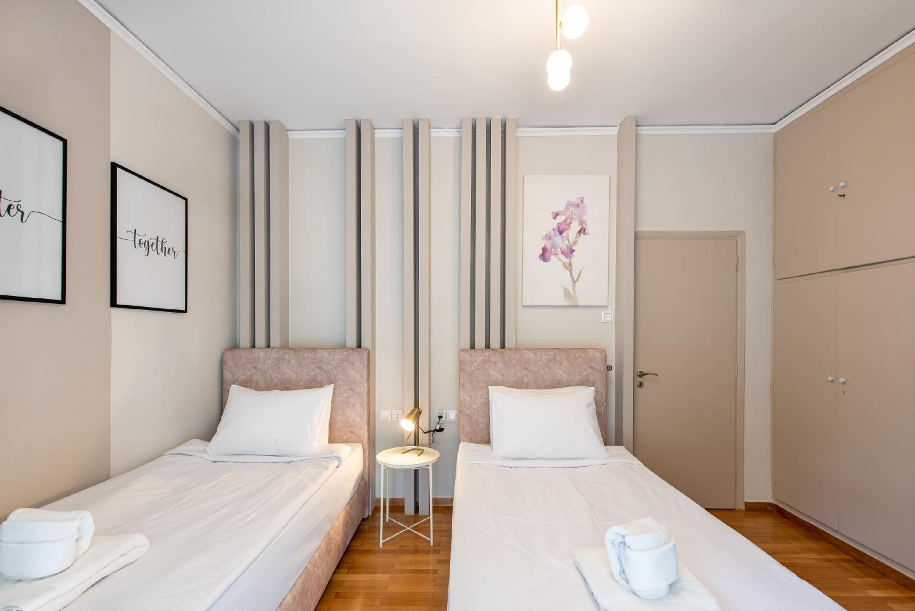 MEDLUXE LUXURY APARTMENT !