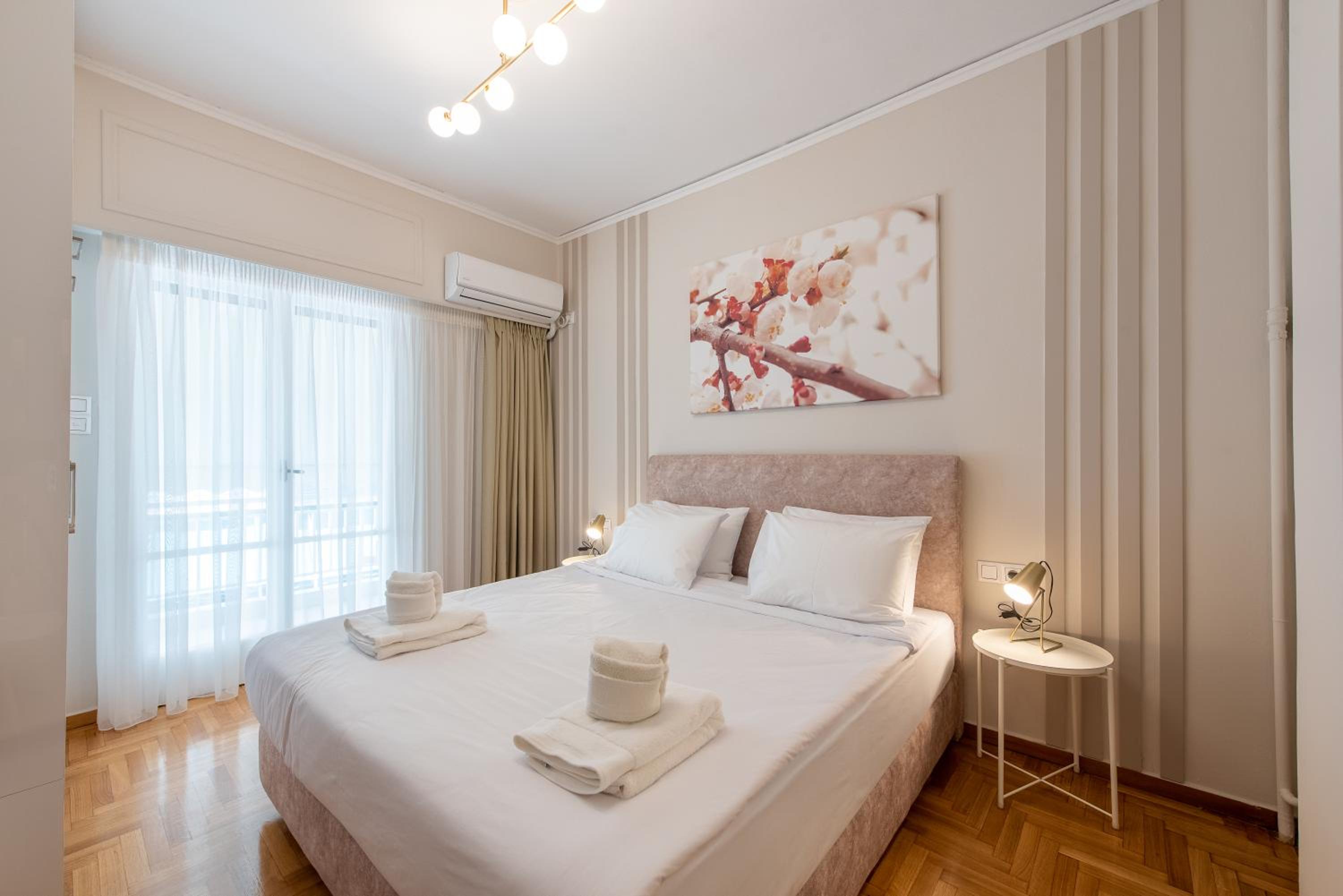 MEDLUXE LUXURY APARTMENT !