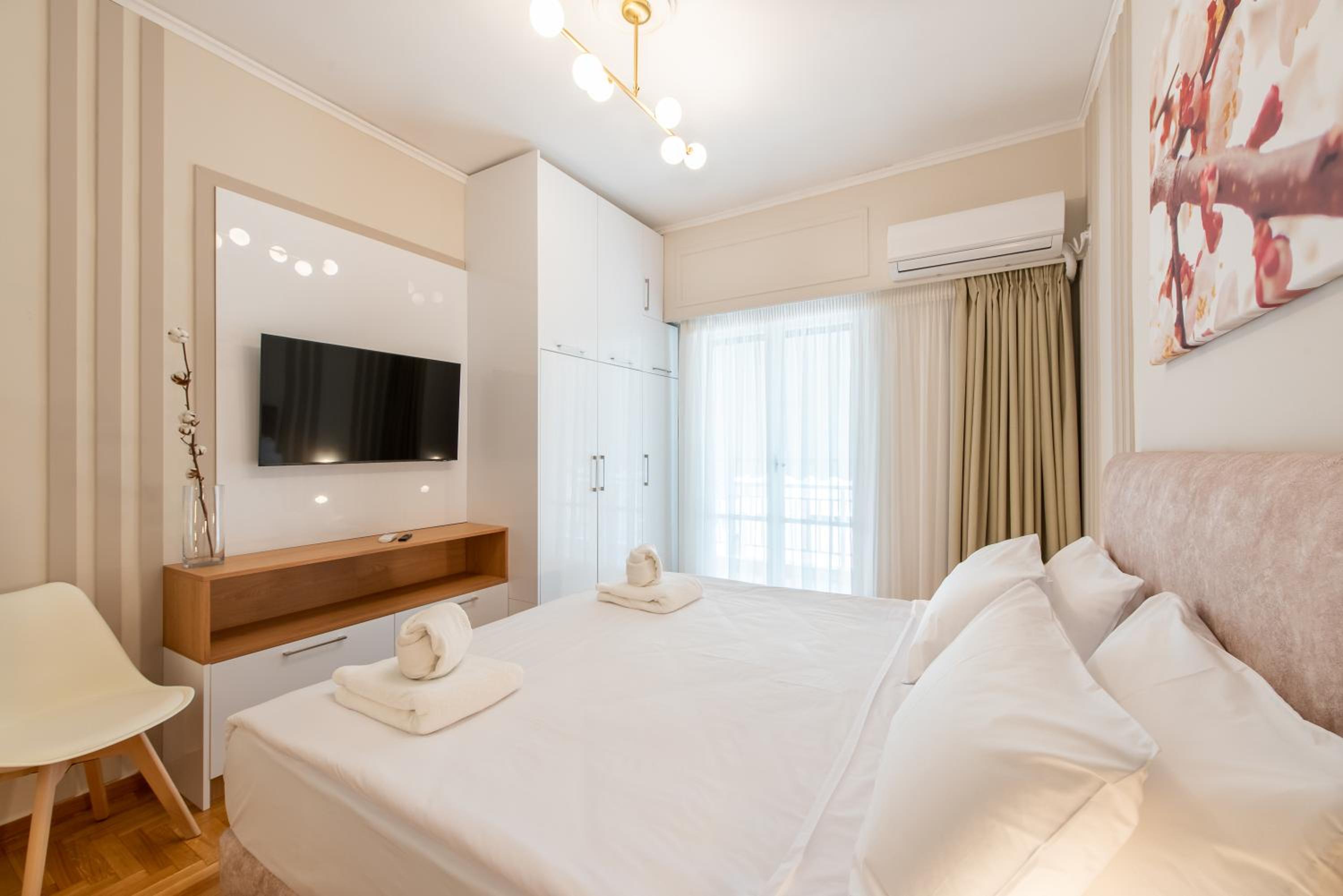 MEDLUXE LUXURY APARTMENT !