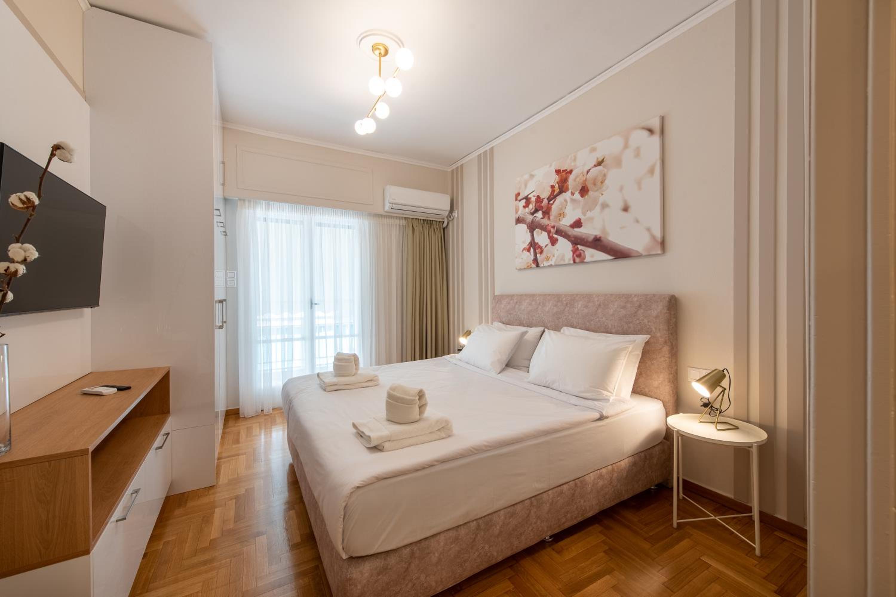 MEDLUXE LUXURY APARTMENT !