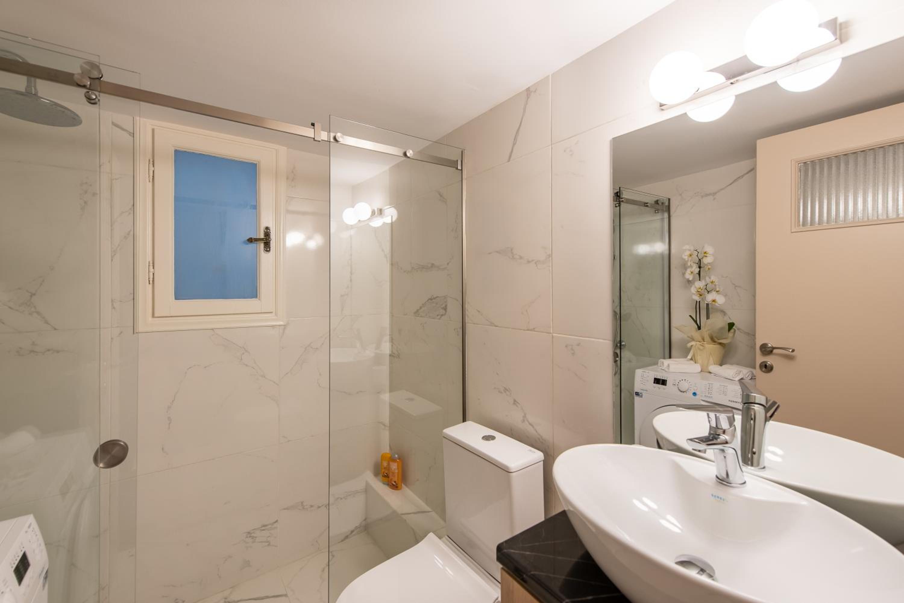 MEDLUXE LUXURY APARTMENT !