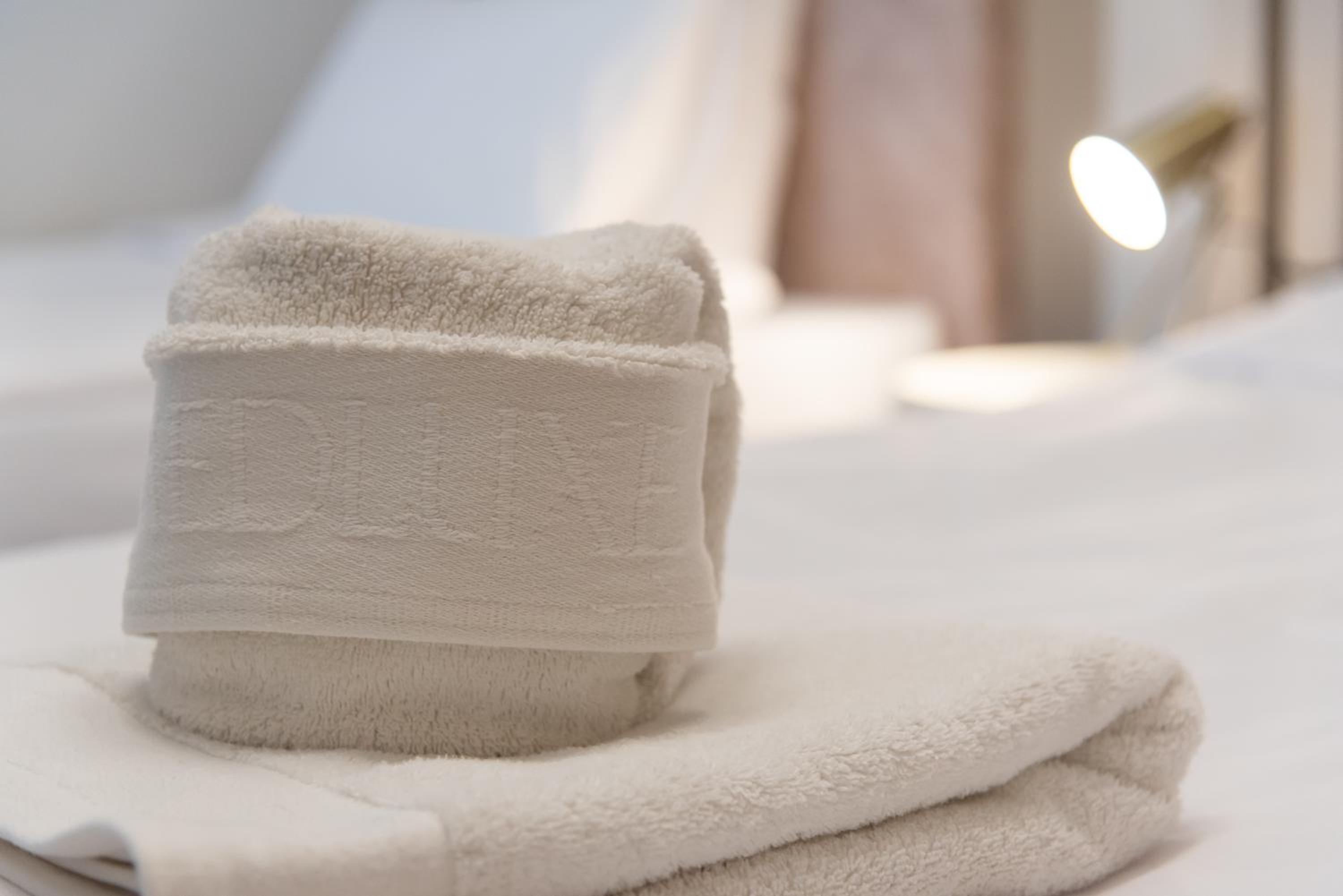 MEDLUXE LUXURY APARTMENT !