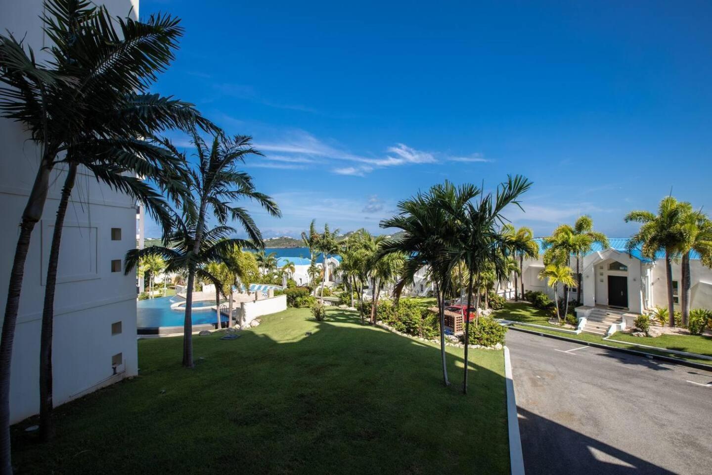 Garden View Condo in Maho view 3