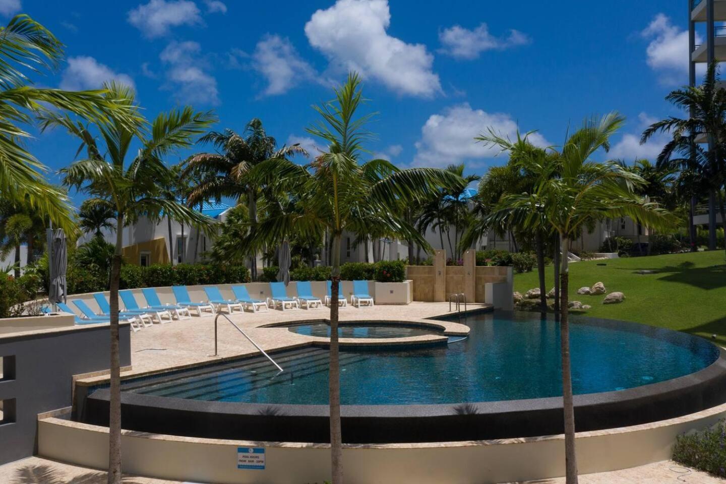 Garden View Condo in Maho view 2