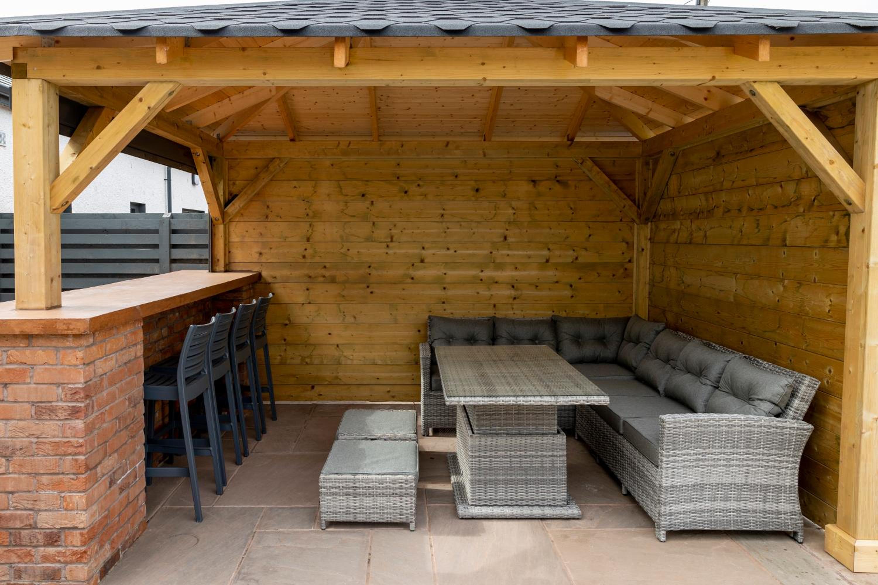 Westertonhill Holiday Lodges - Private Hot Tub Hire Available