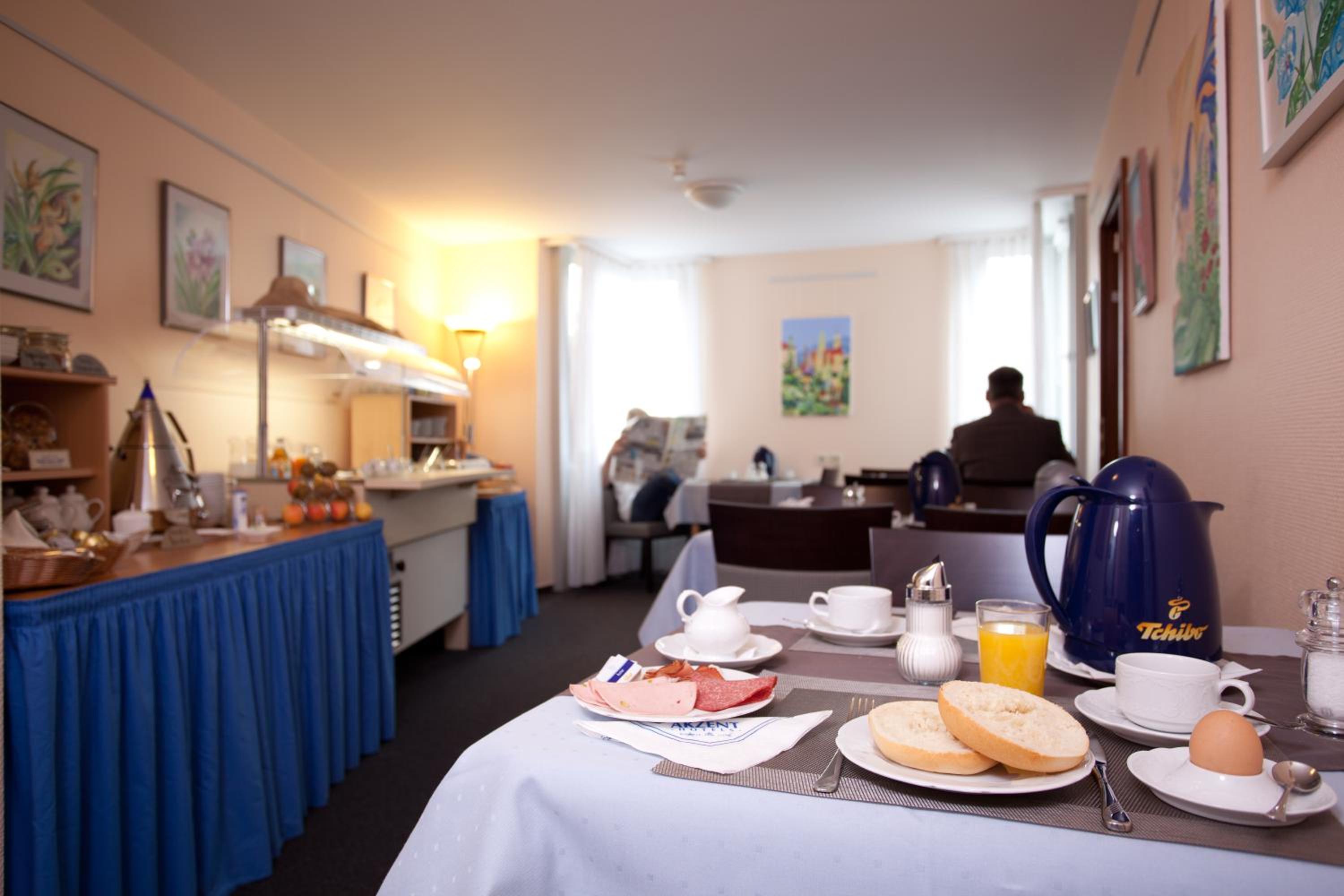 Sindelfingen Vacations - Akzent Hotel Torgauer Hof - Property Image 8