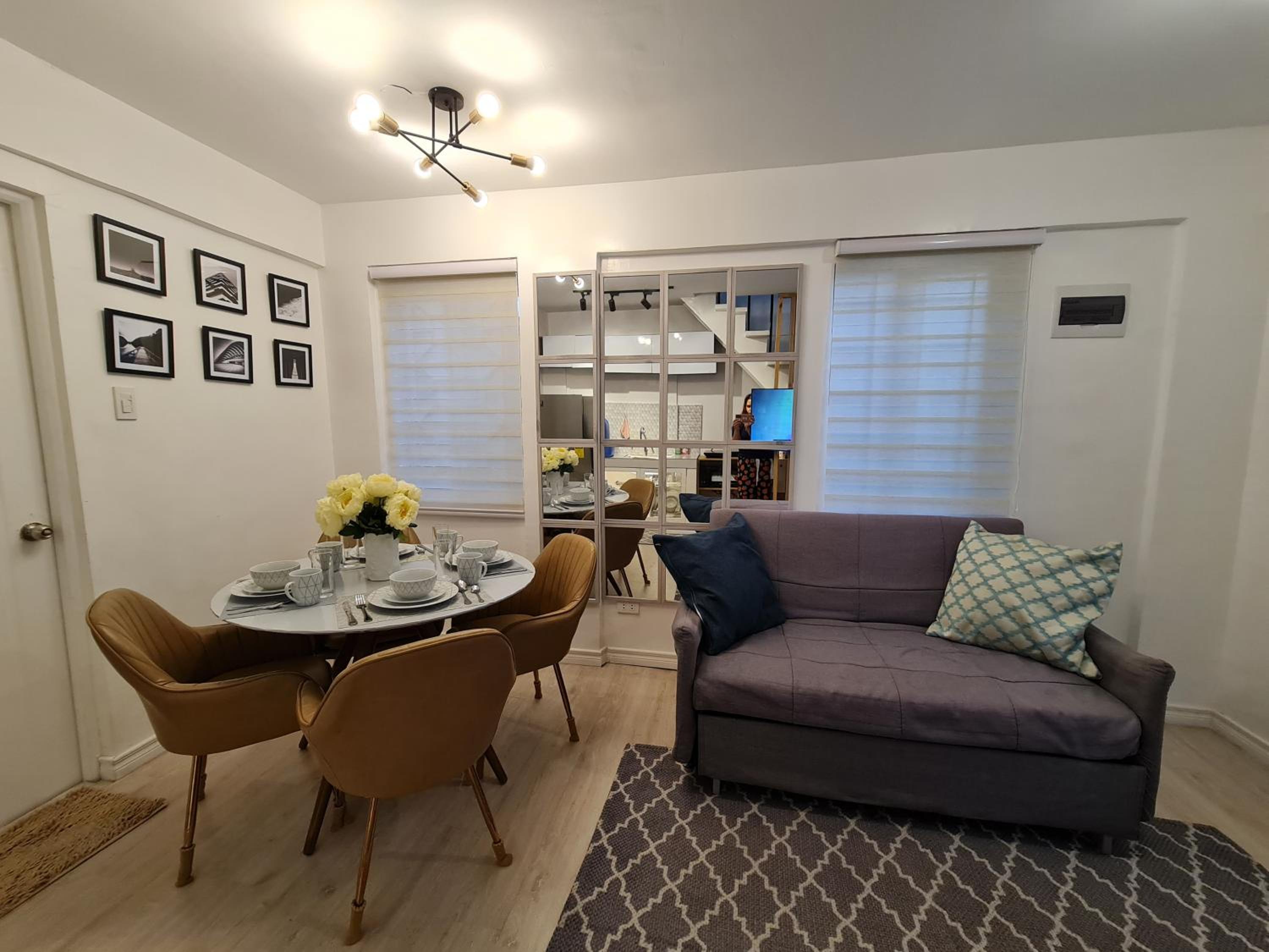 Mc Residence 6 w/ Netflix,100Mbps wifi&hot shower