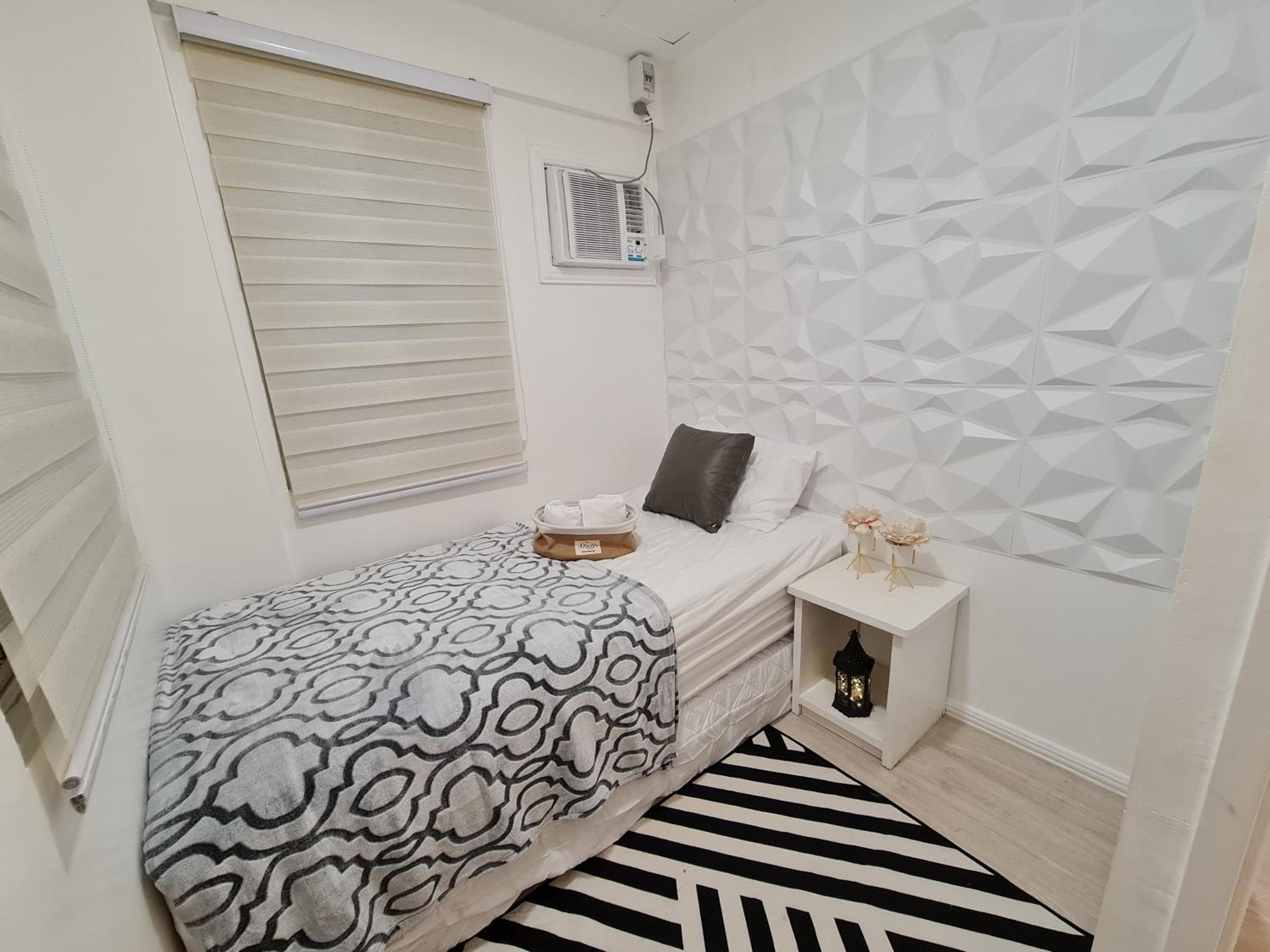 Mc Residence 6 w/ Netflix,100Mbps wifi&hot shower