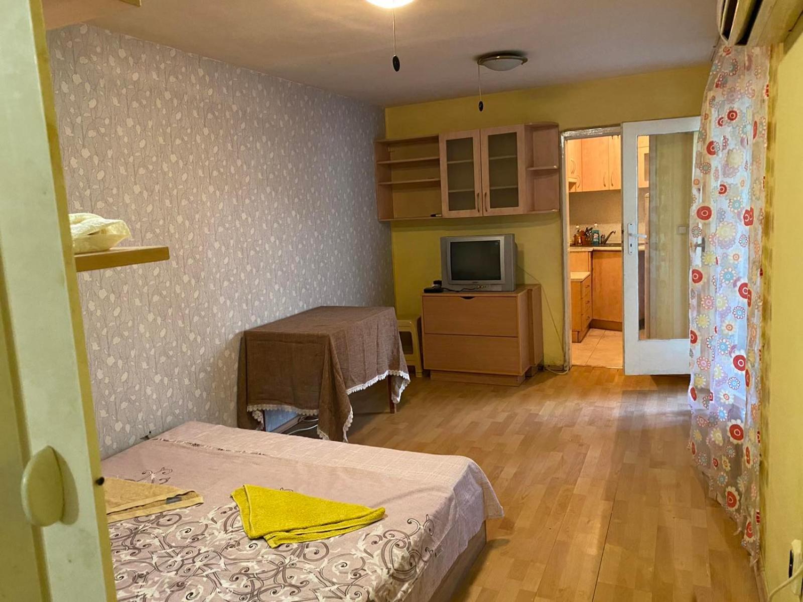 Apartment opera view 5