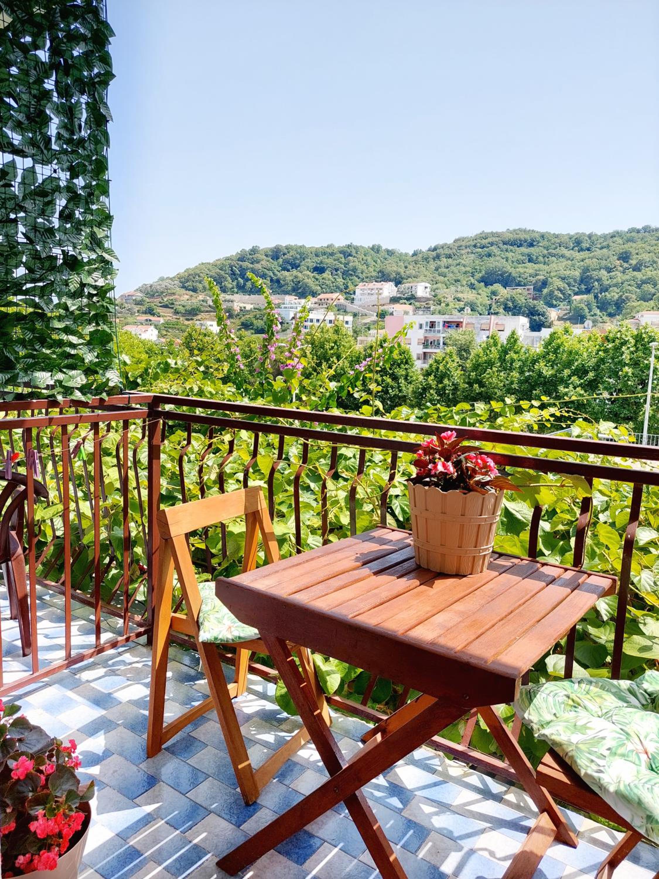 Guesthouse DONA