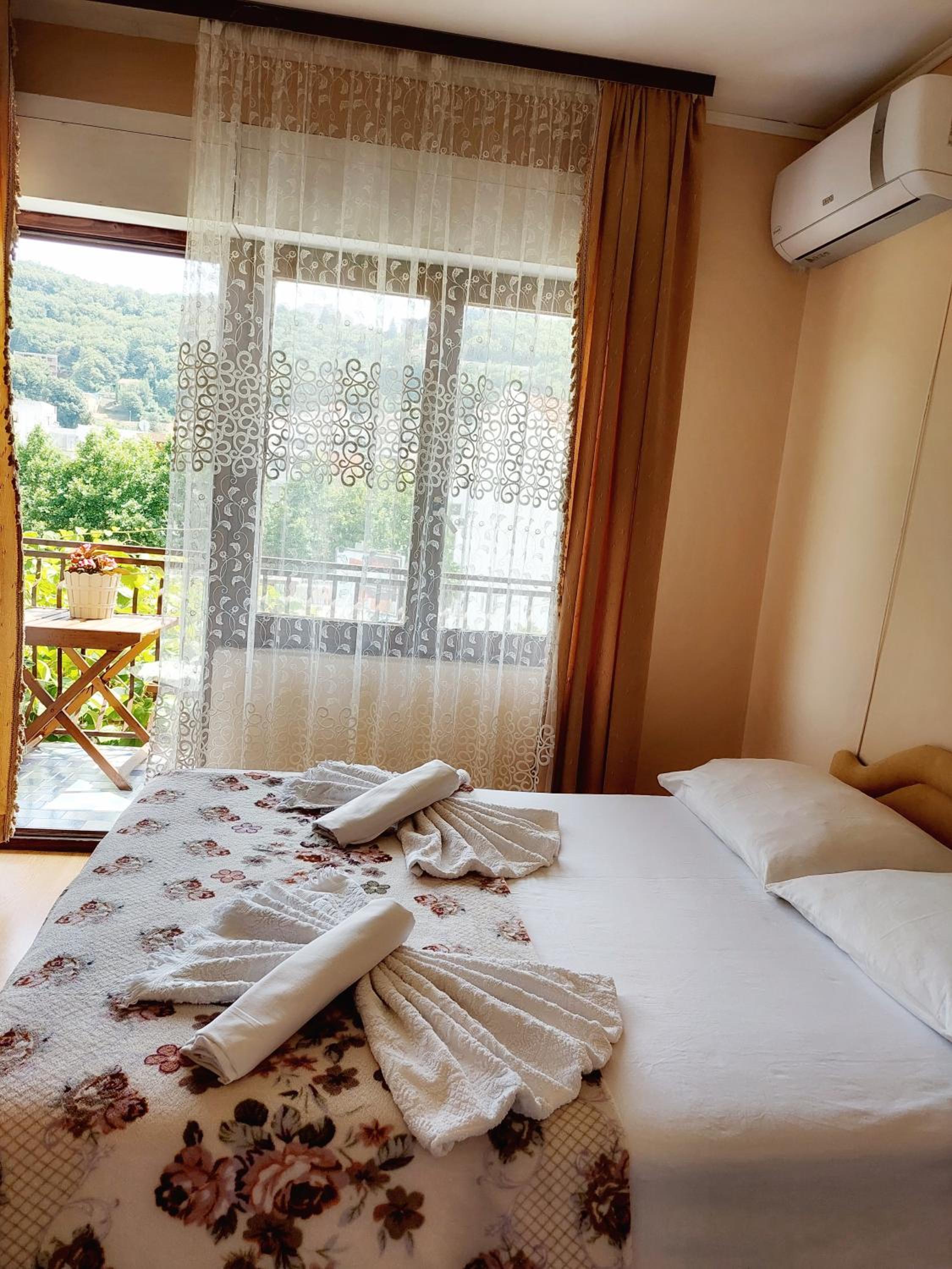 Guesthouse DONA
