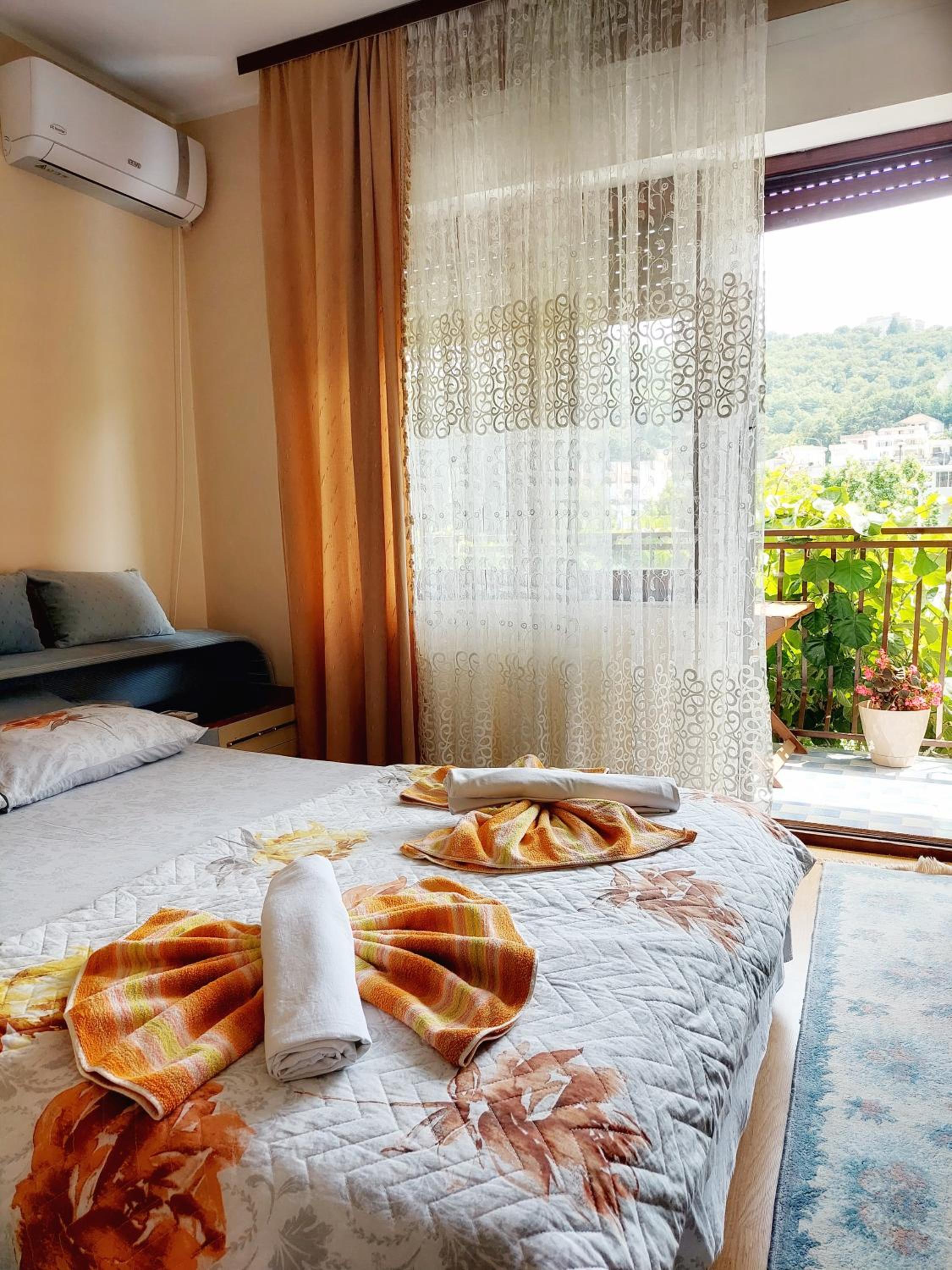 Guesthouse DONA