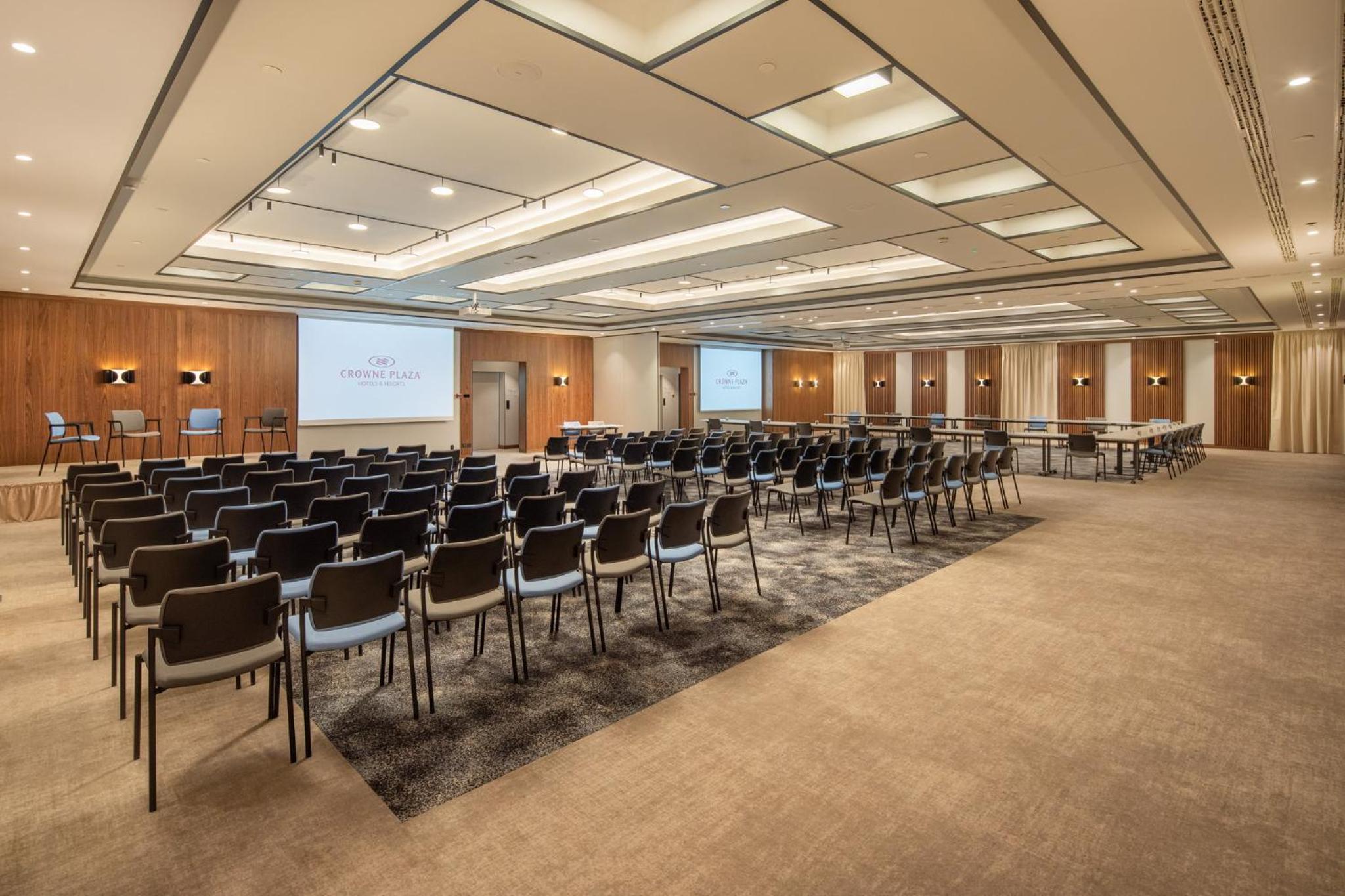 Crowne Plaza Budapest by IHG 46