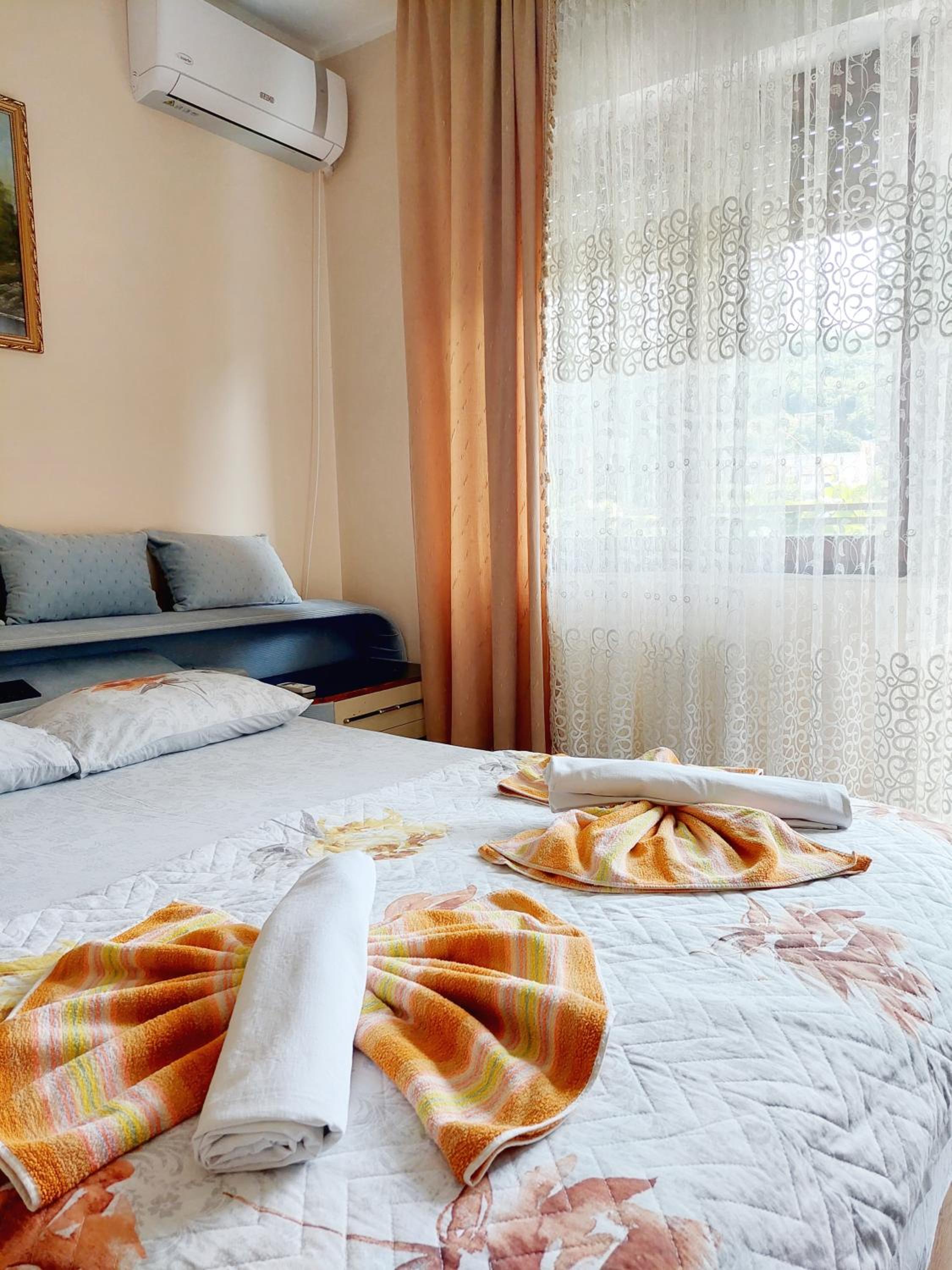 Guesthouse DONA