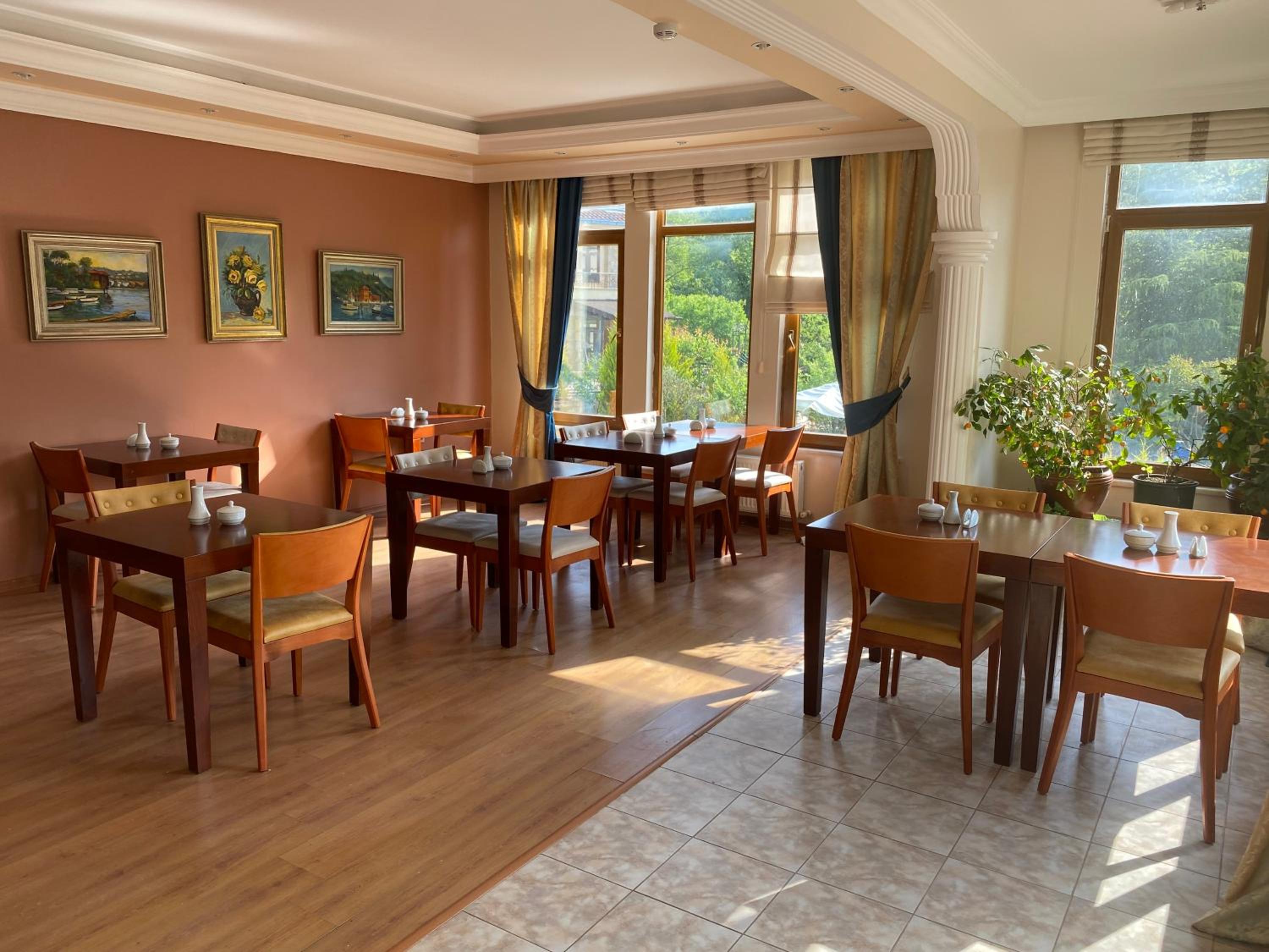 Sarikonaklar Garden Village