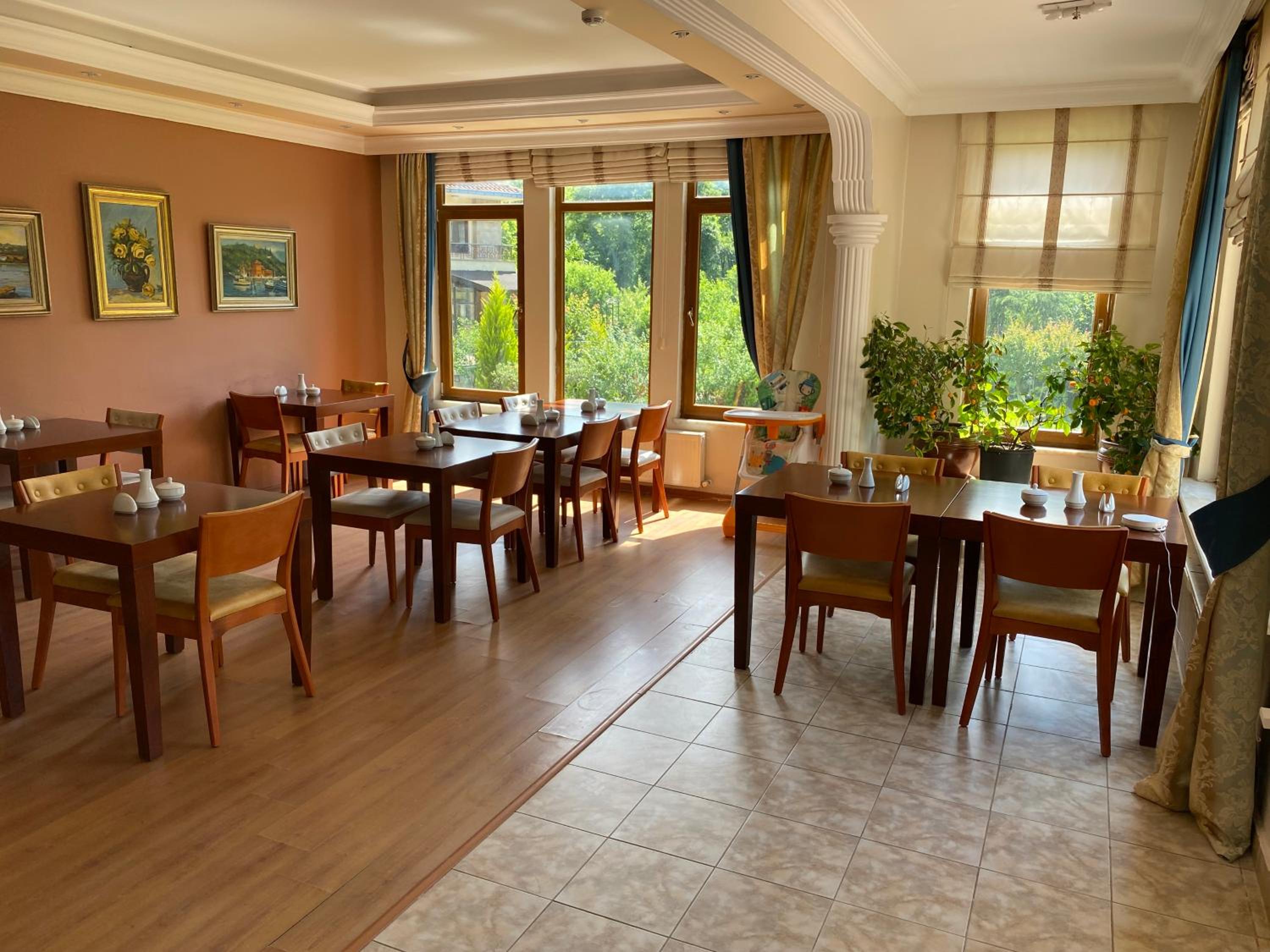 Sarikonaklar Garden Village