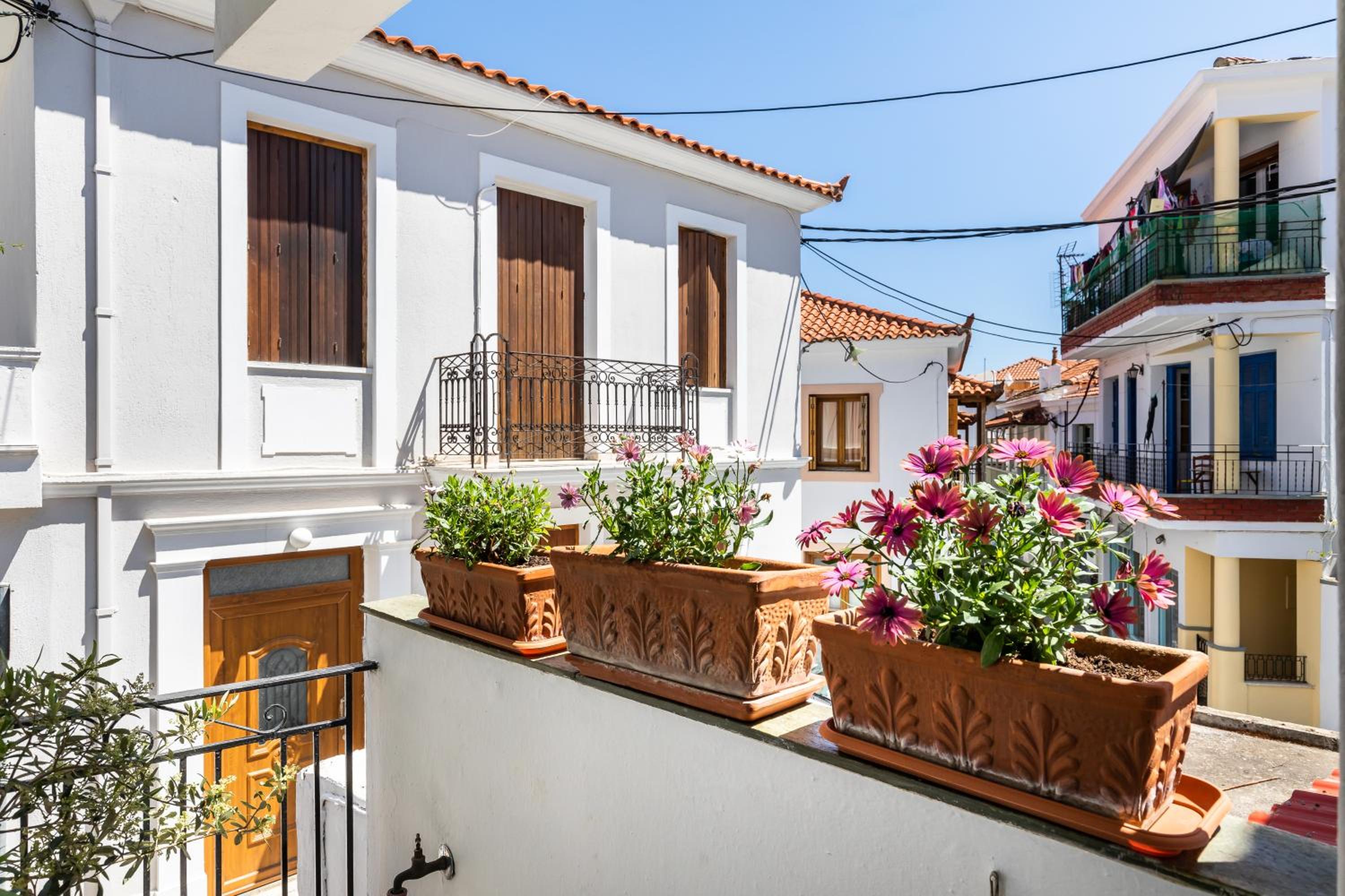 The Nest - City View Townhouse at Skopelos view 2