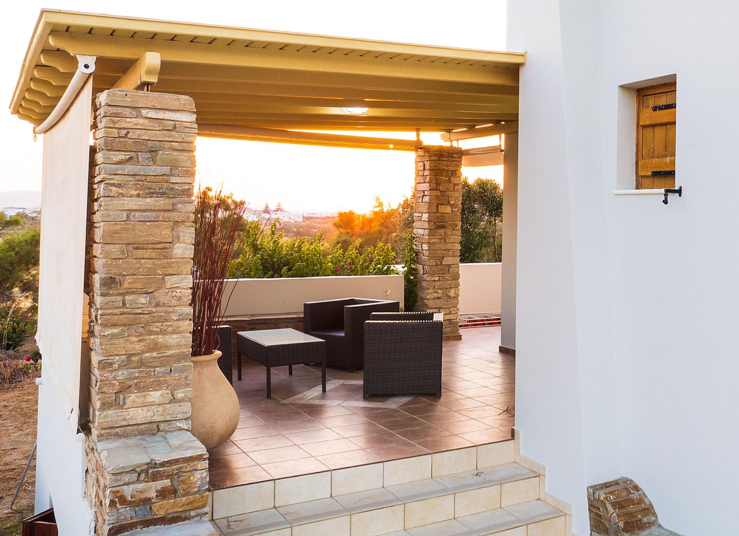 Villa Billia Cheerful 4 bedroom home with ocean view view 3