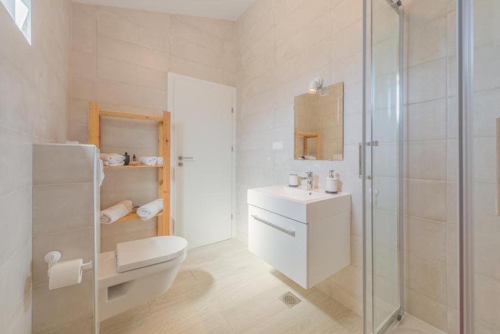 SEA VIEW-STONE HOUSE APARTMENT