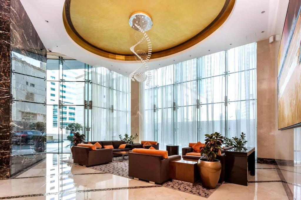 Trident Grand Residence - Luxury 2BR Marina and Sea View