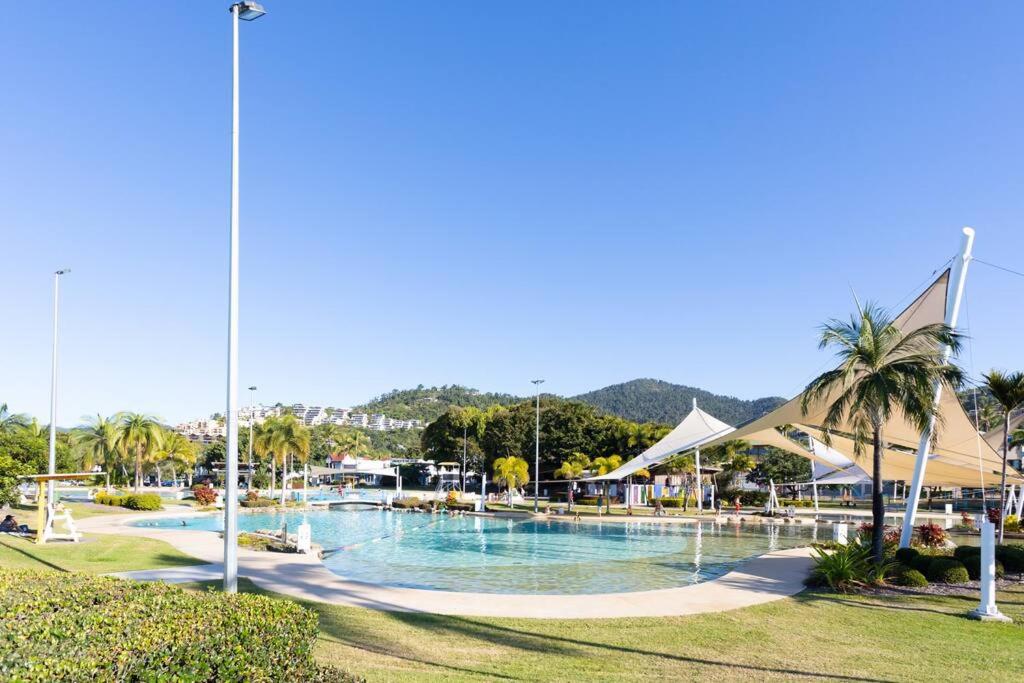 Airlie Sun & Sand Accommodation #4