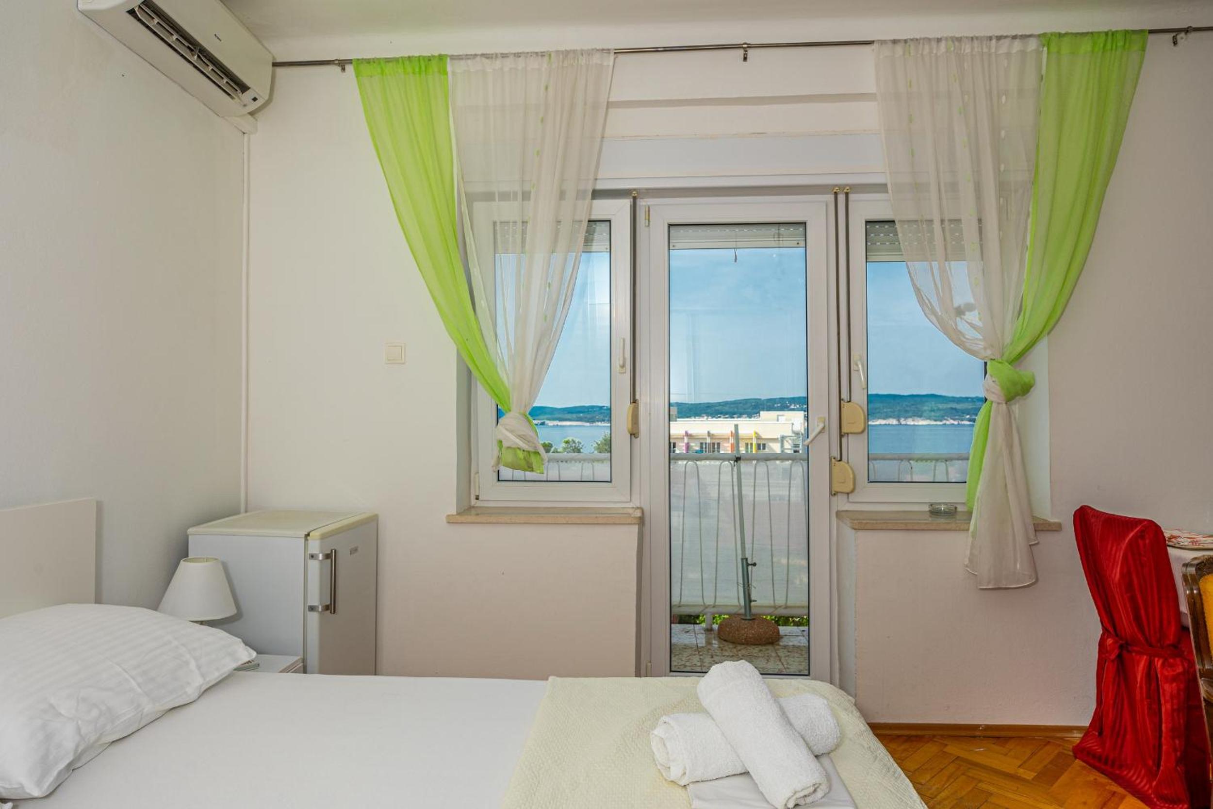 Double Bedroom Seaview