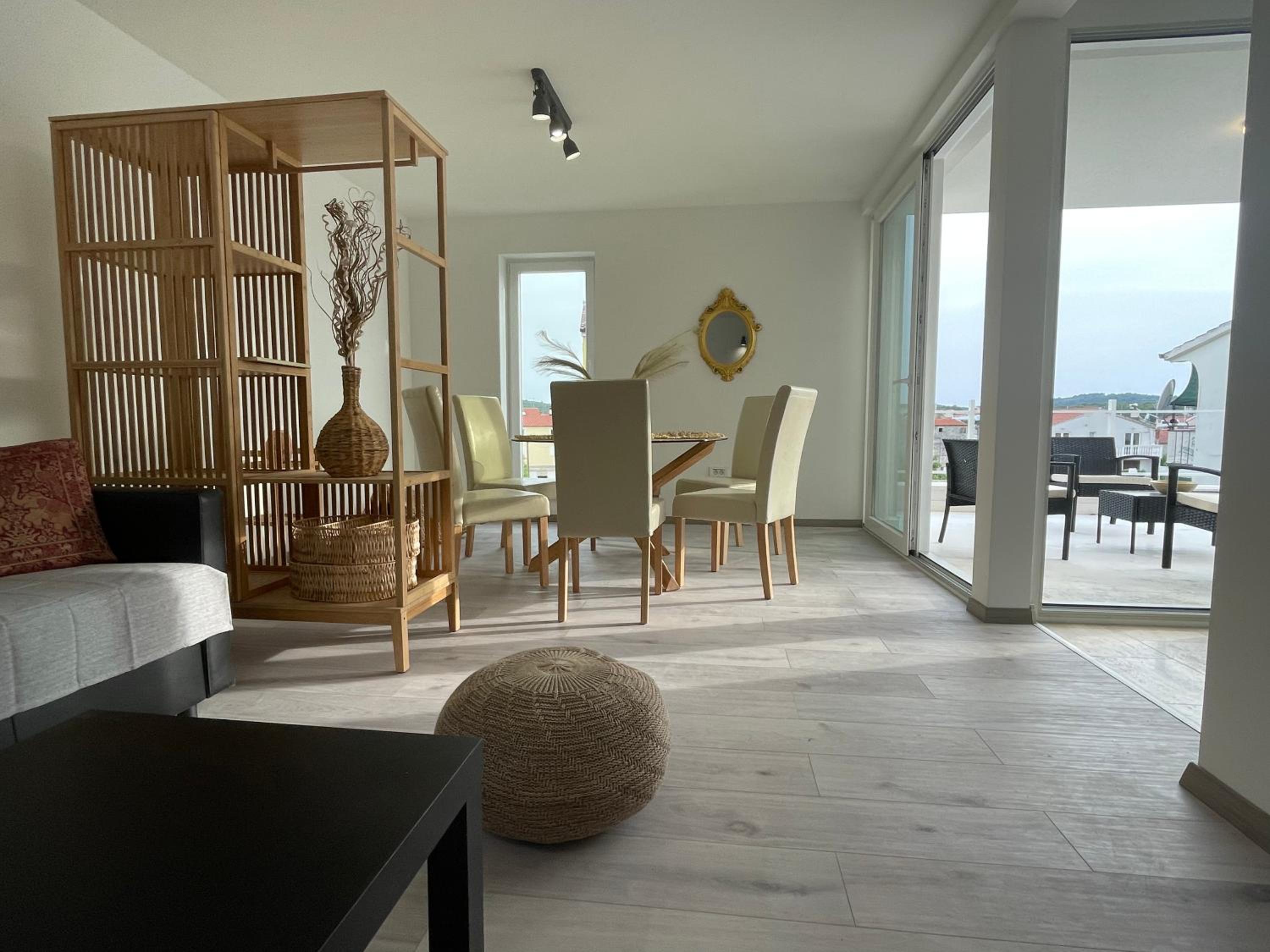 Vila Regina Apartment Regina with Swimming Pool view 3