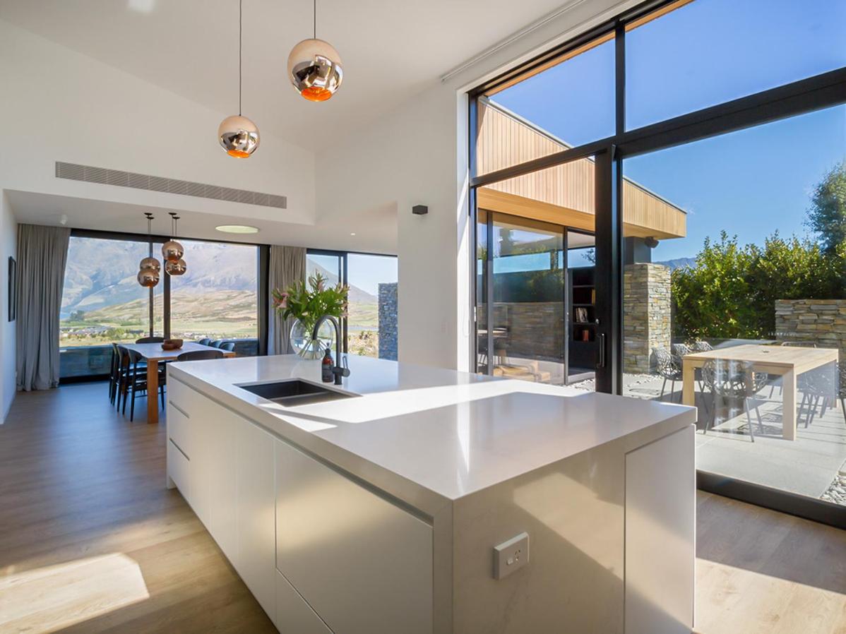 Point Vista - Queenstown Luxury view 5